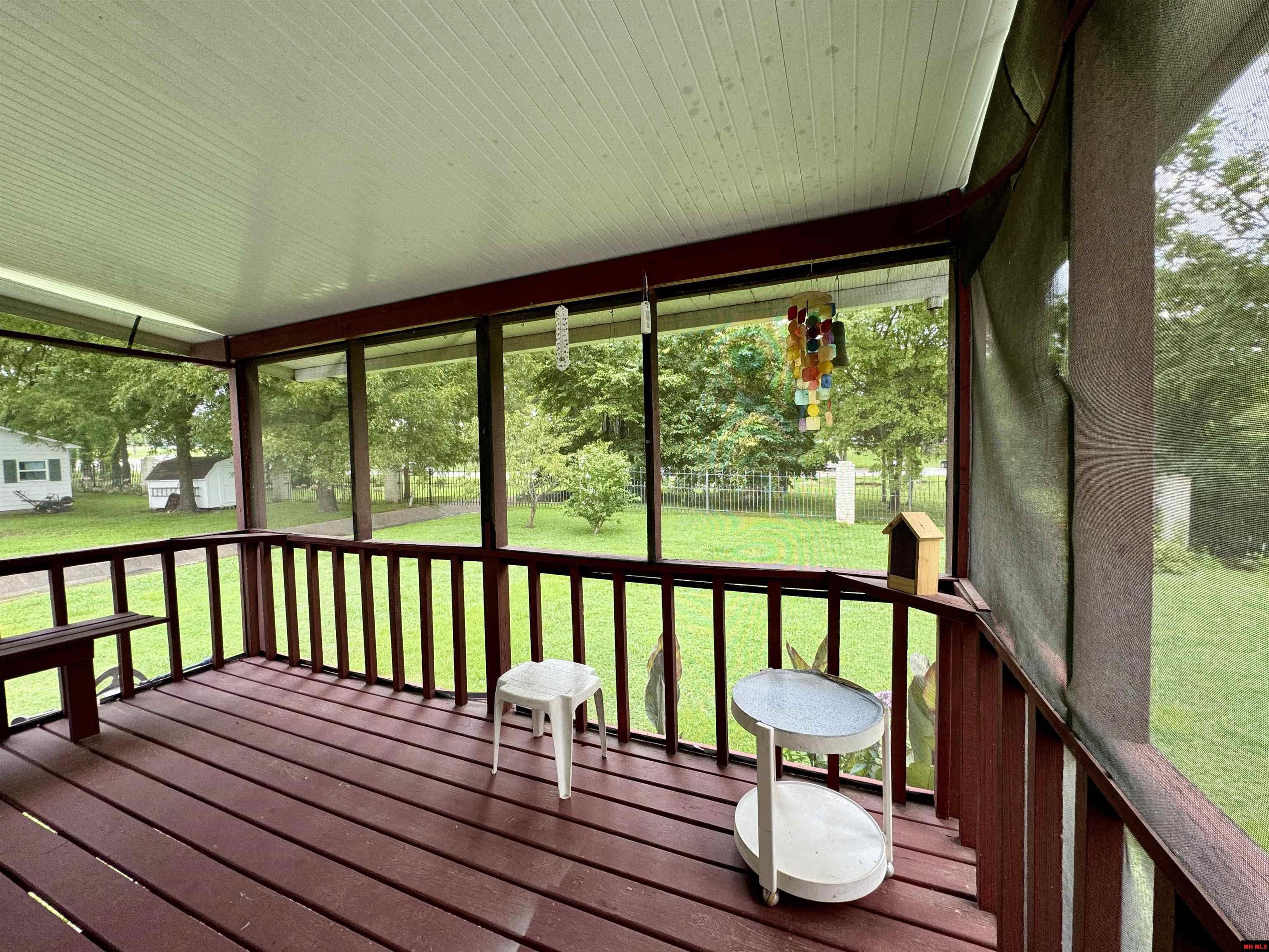 1106 OVERLOOK DRIVE