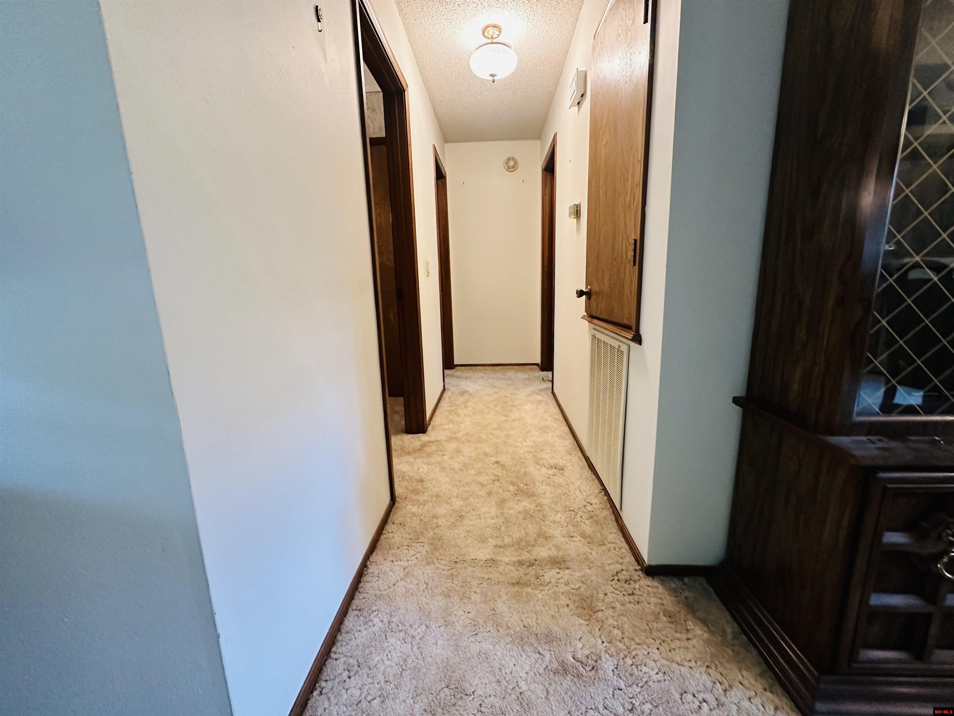 117 PARKVIEW CIRCLE