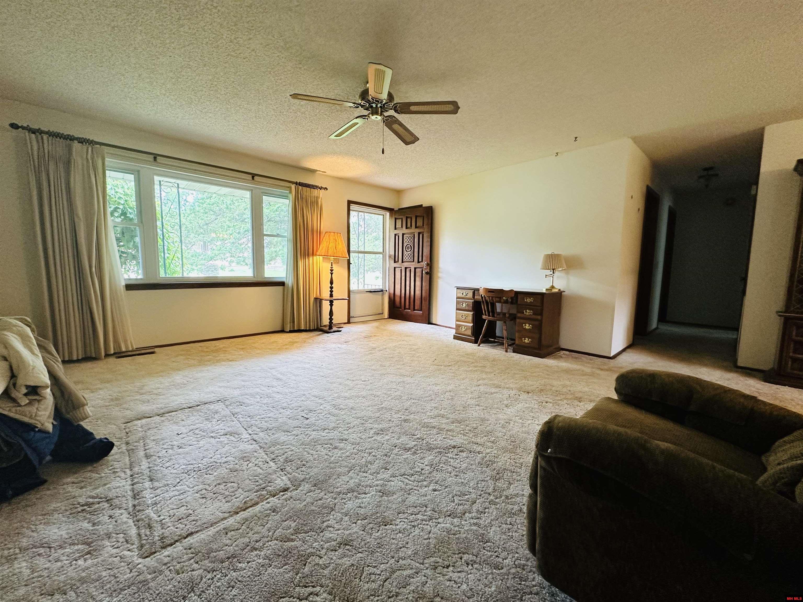 117 PARKVIEW CIRCLE