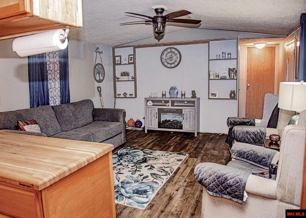 223 CAMPBELL DRIVE
