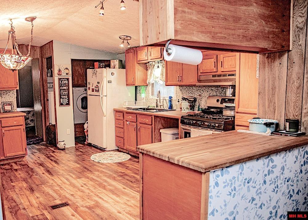 223 CAMPBELL DRIVE