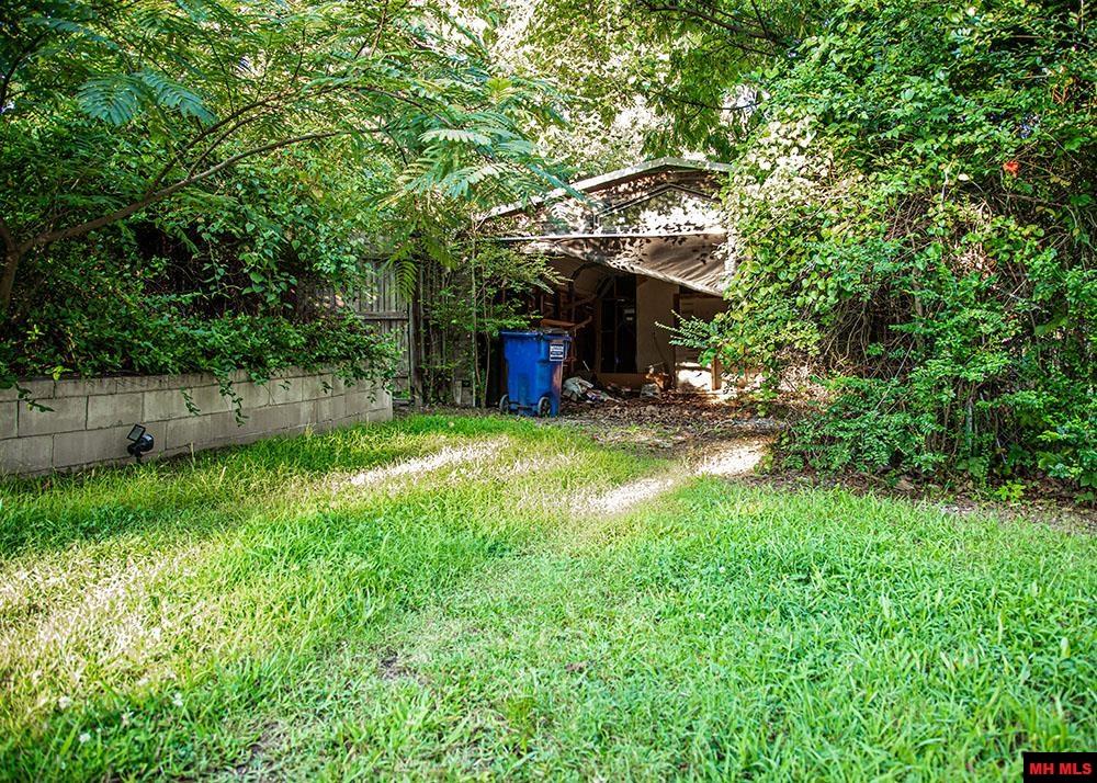 223 CAMPBELL DRIVE