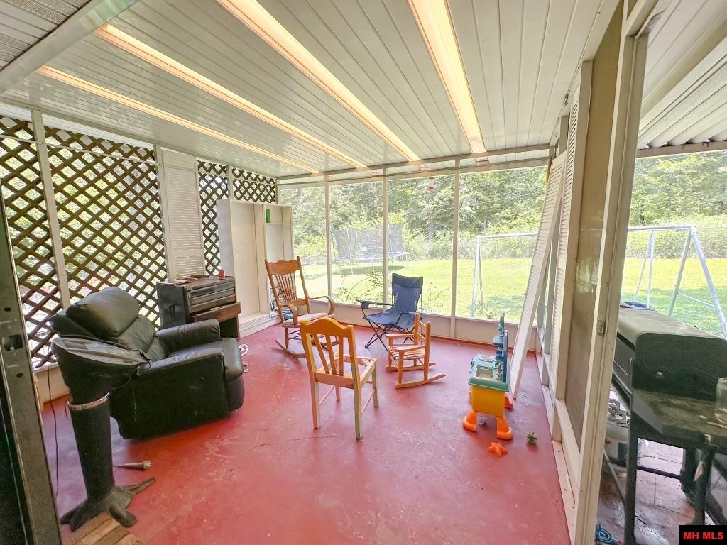 47 CHAPERAL DRIVE