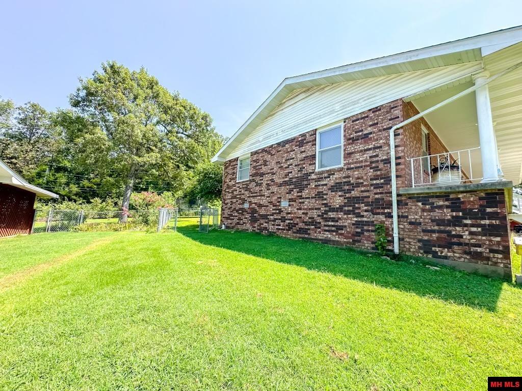 47 CHAPERAL DRIVE