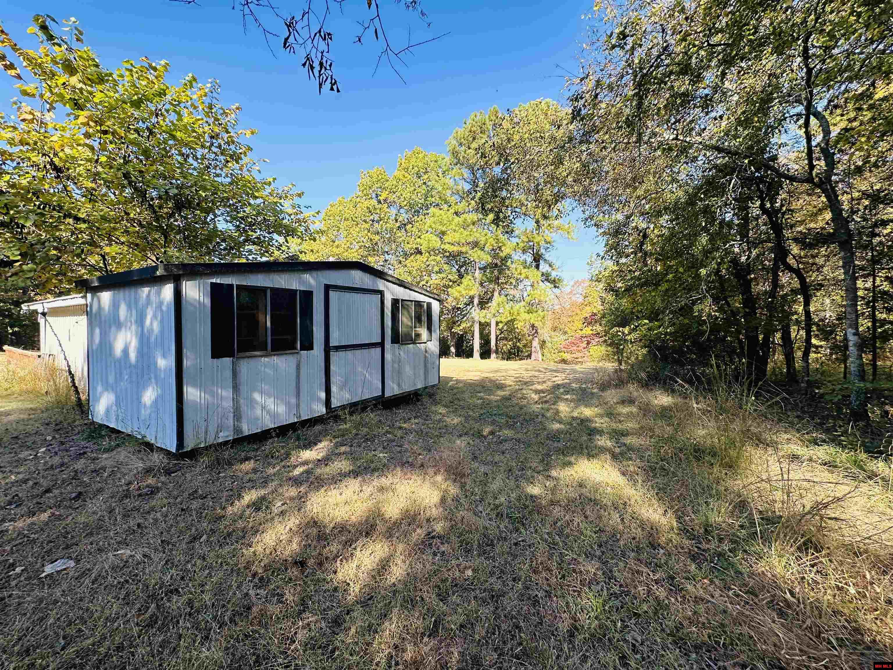 5996 HWY 101