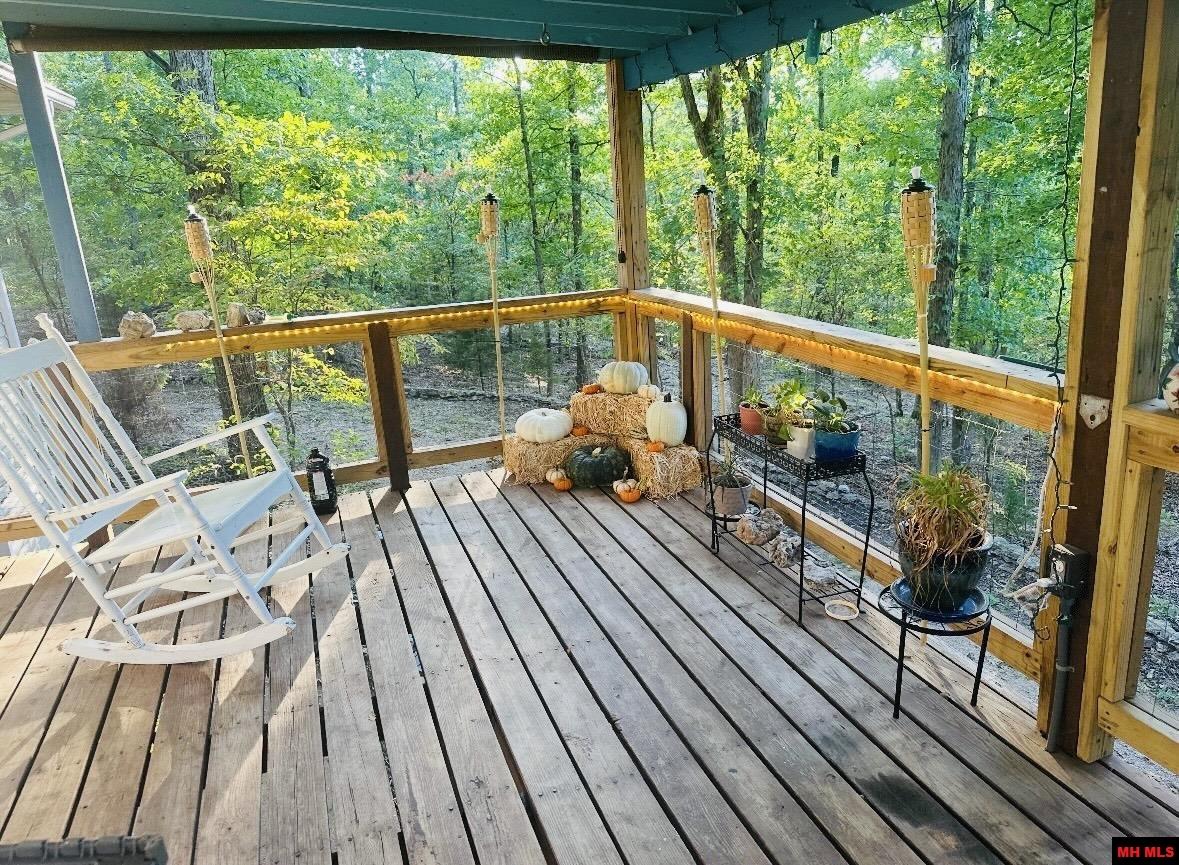 64 OTTAWA LANE
