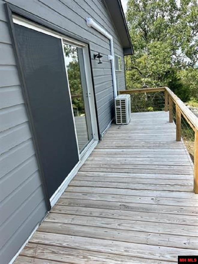 99 LAKE NORFORK DRIVE
