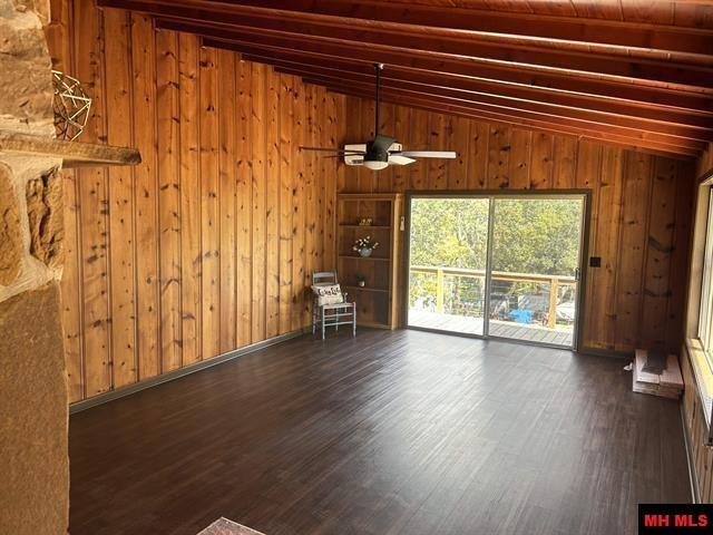 99 LAKE NORFORK DRIVE