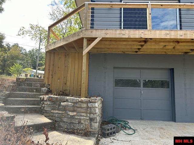 99 LAKE NORFORK DRIVE