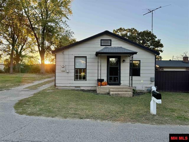 108 HOPPER STREET