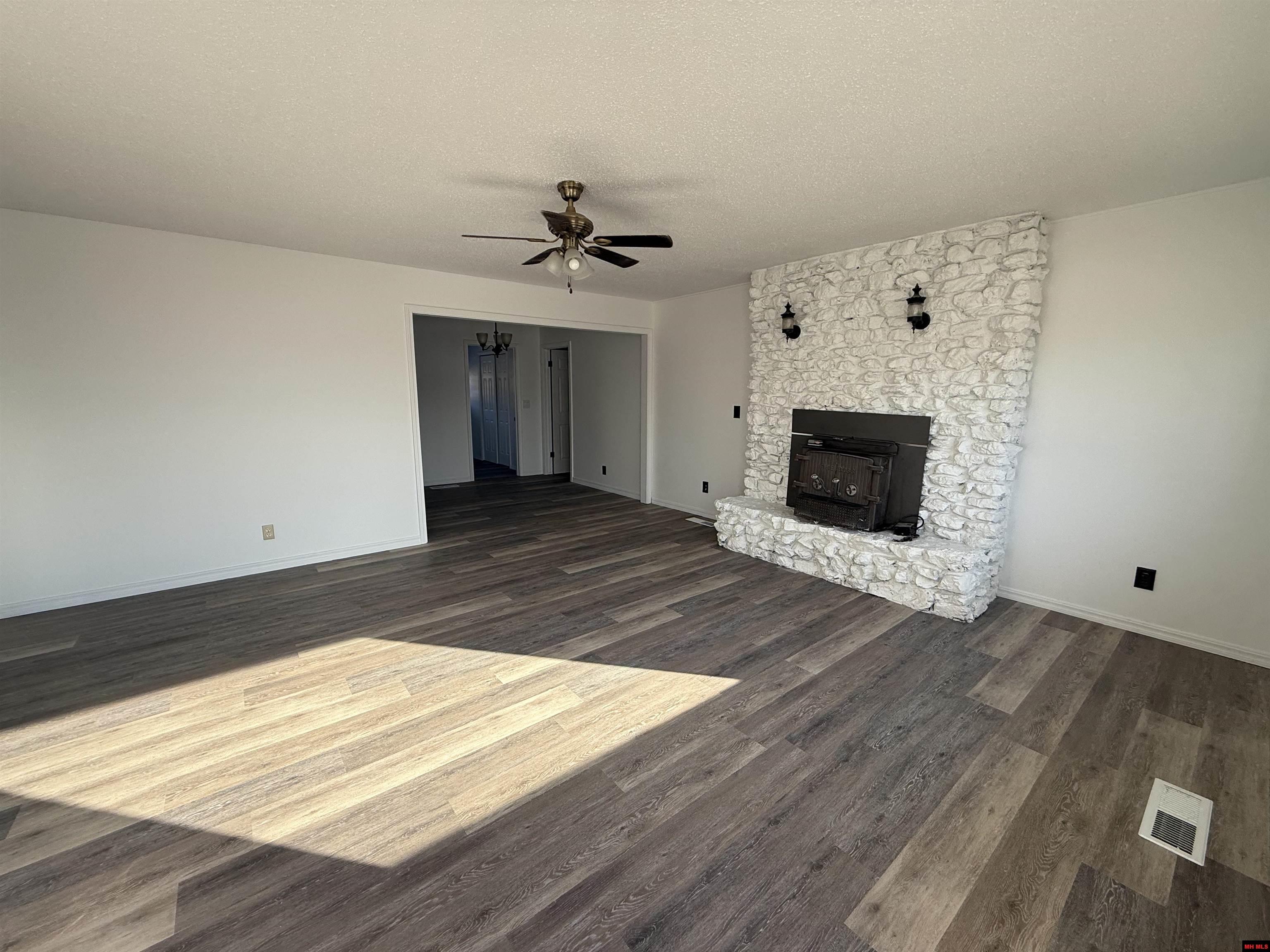 93 VOORHEIS DRIVE