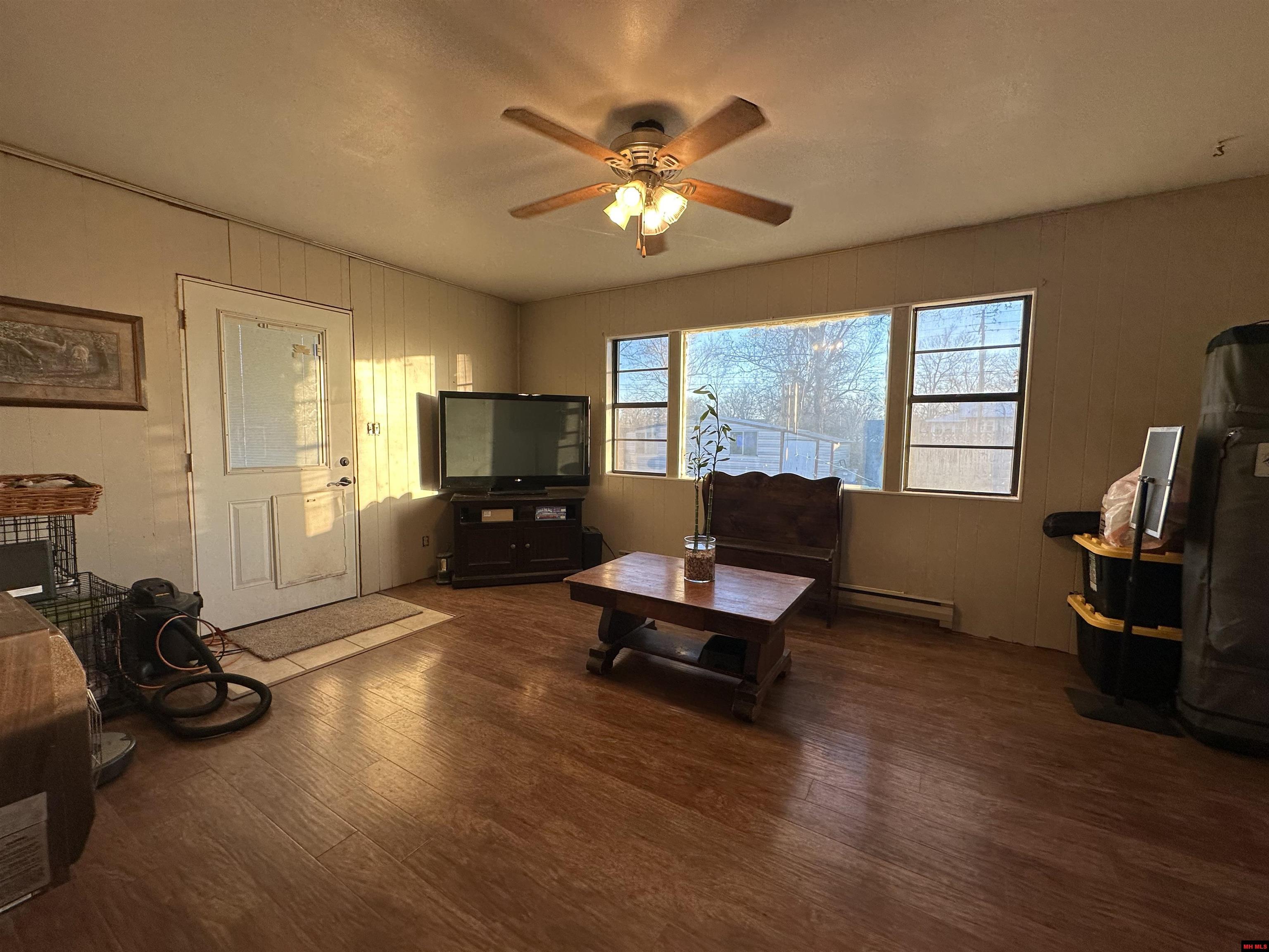 420 E 4TH STREET