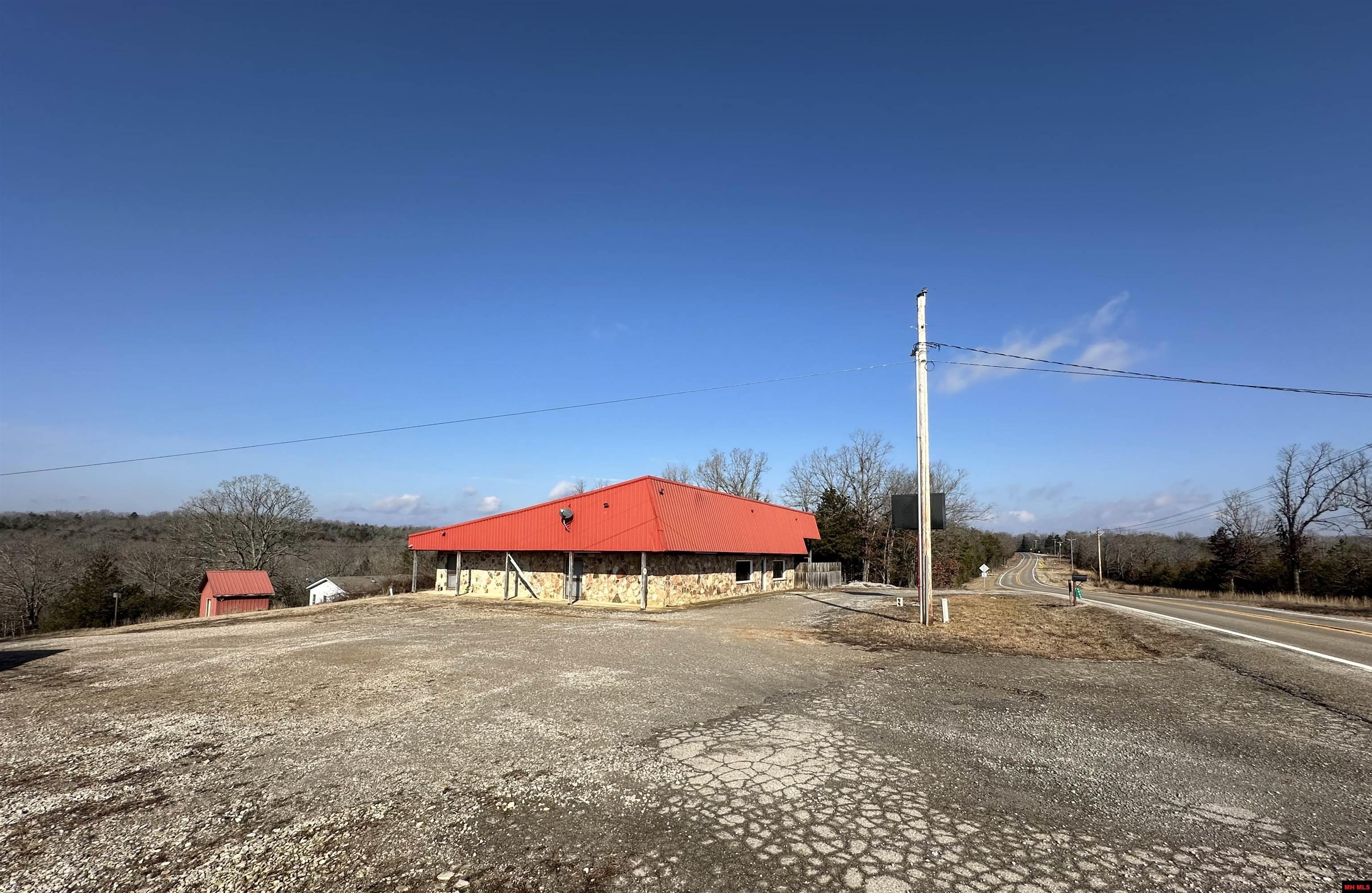 4072 HWY 101