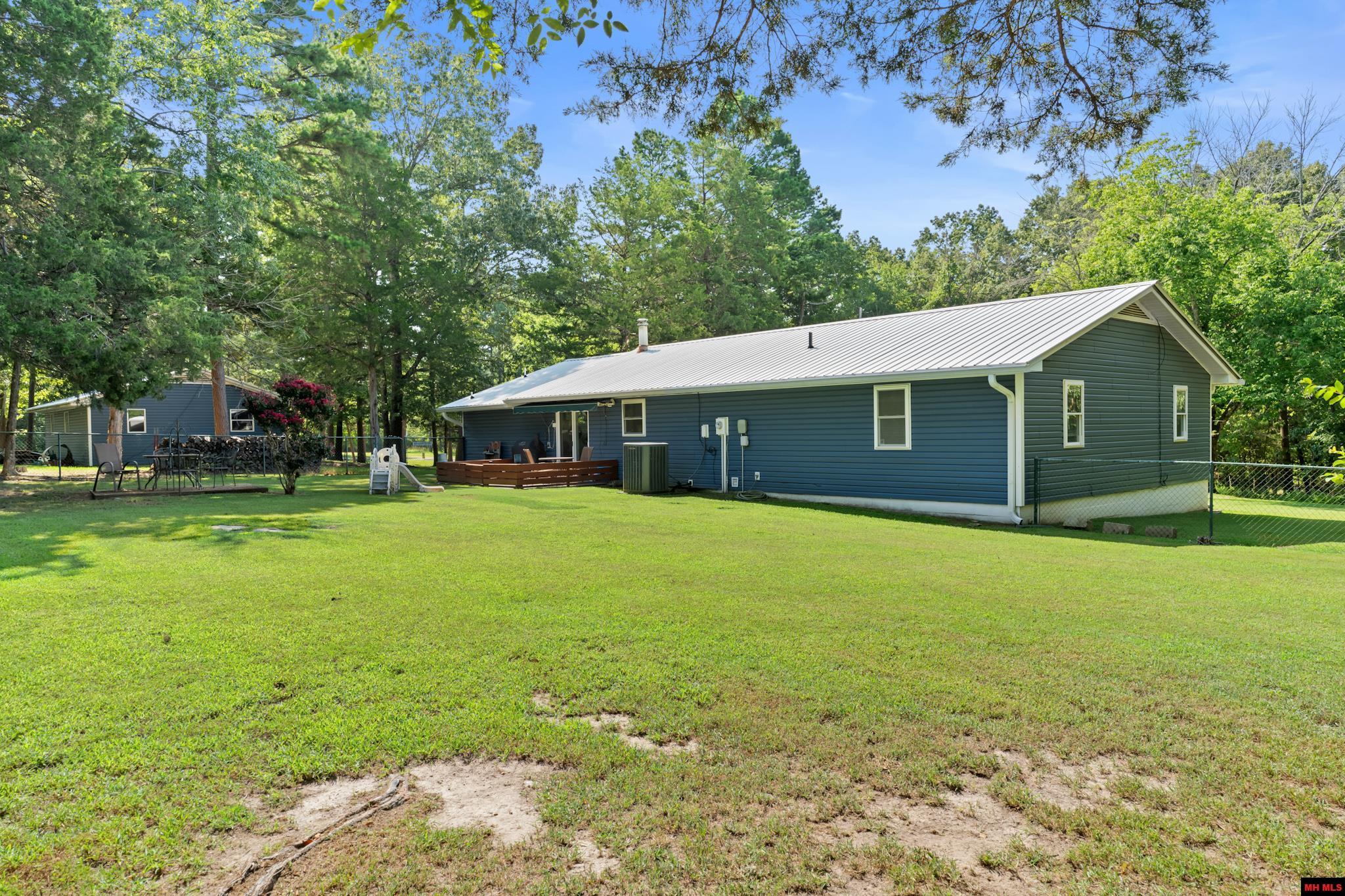1308 HOLLYHOCK LANE