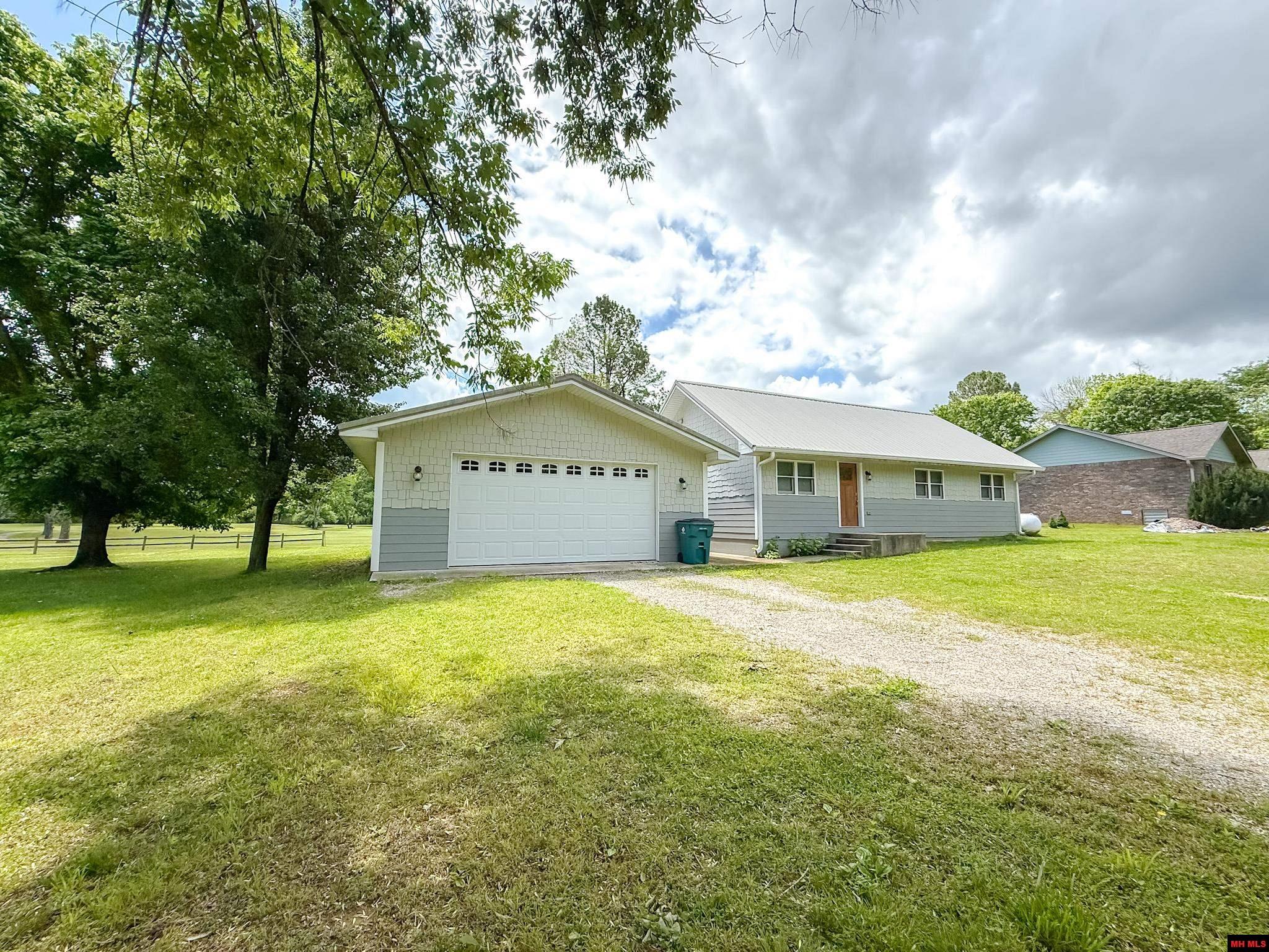151 GOLF COURSE TERRACE