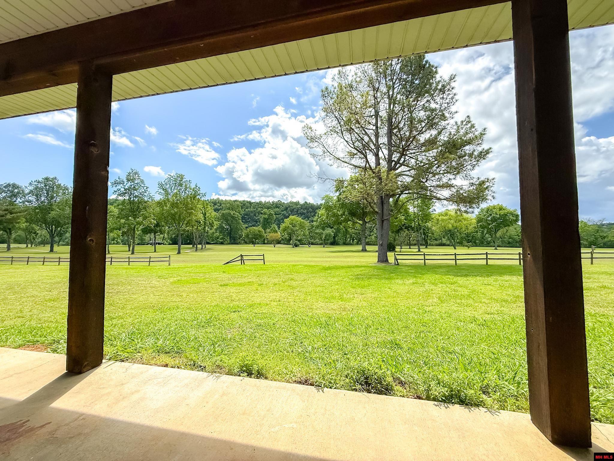 151 GOLF COURSE TERRACE