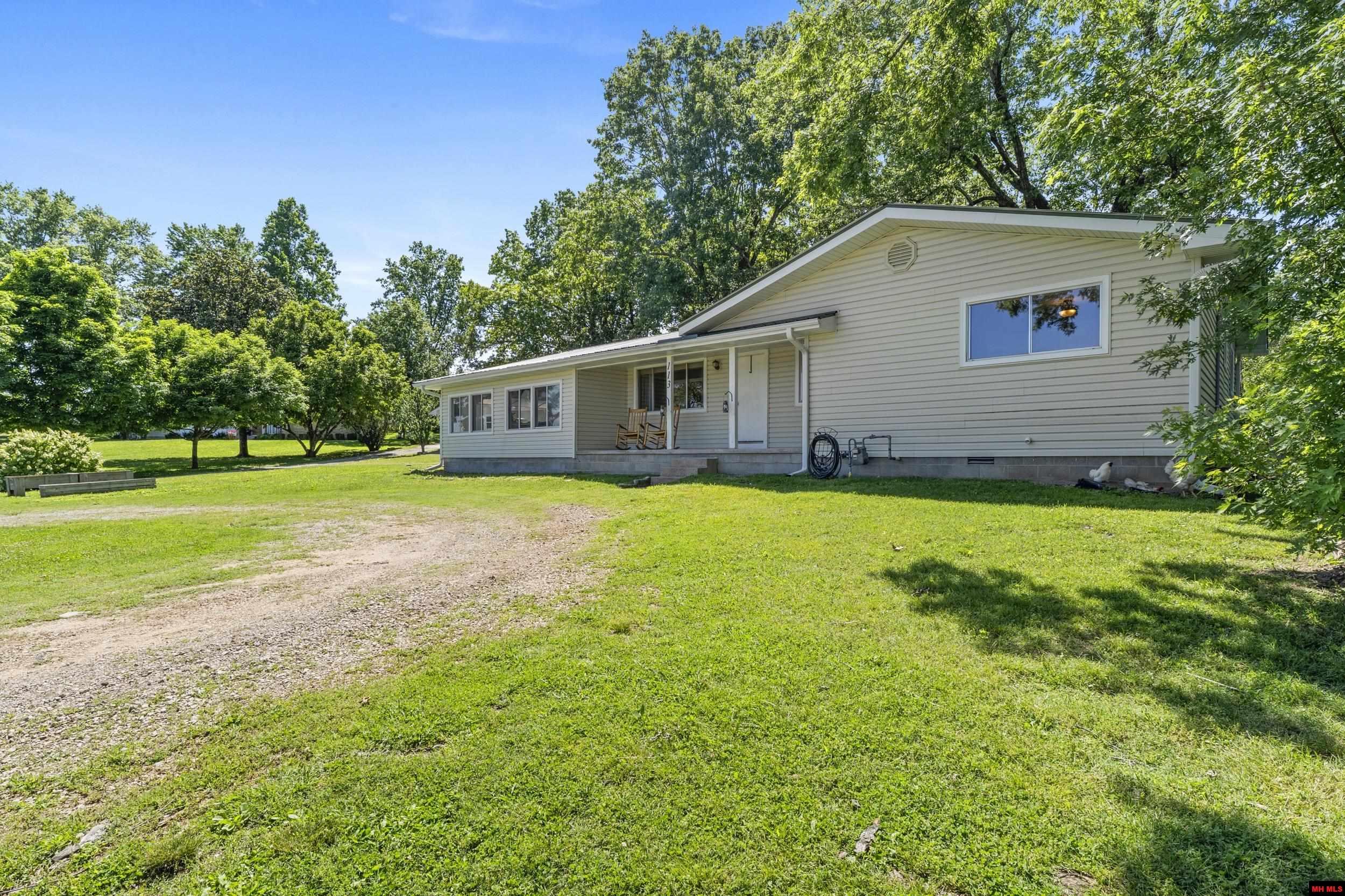 113 WESTERN HILLS LANE