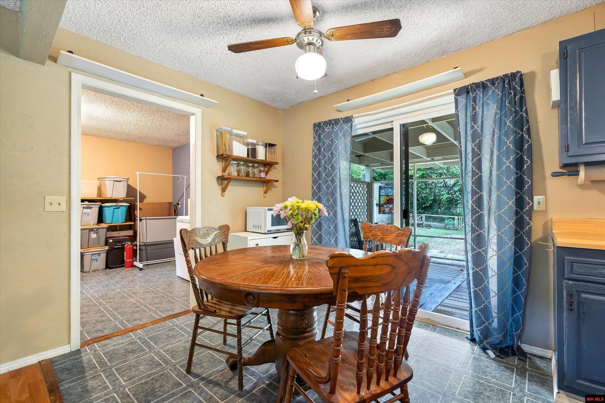 2102 DRIFTWOOD DRIVE