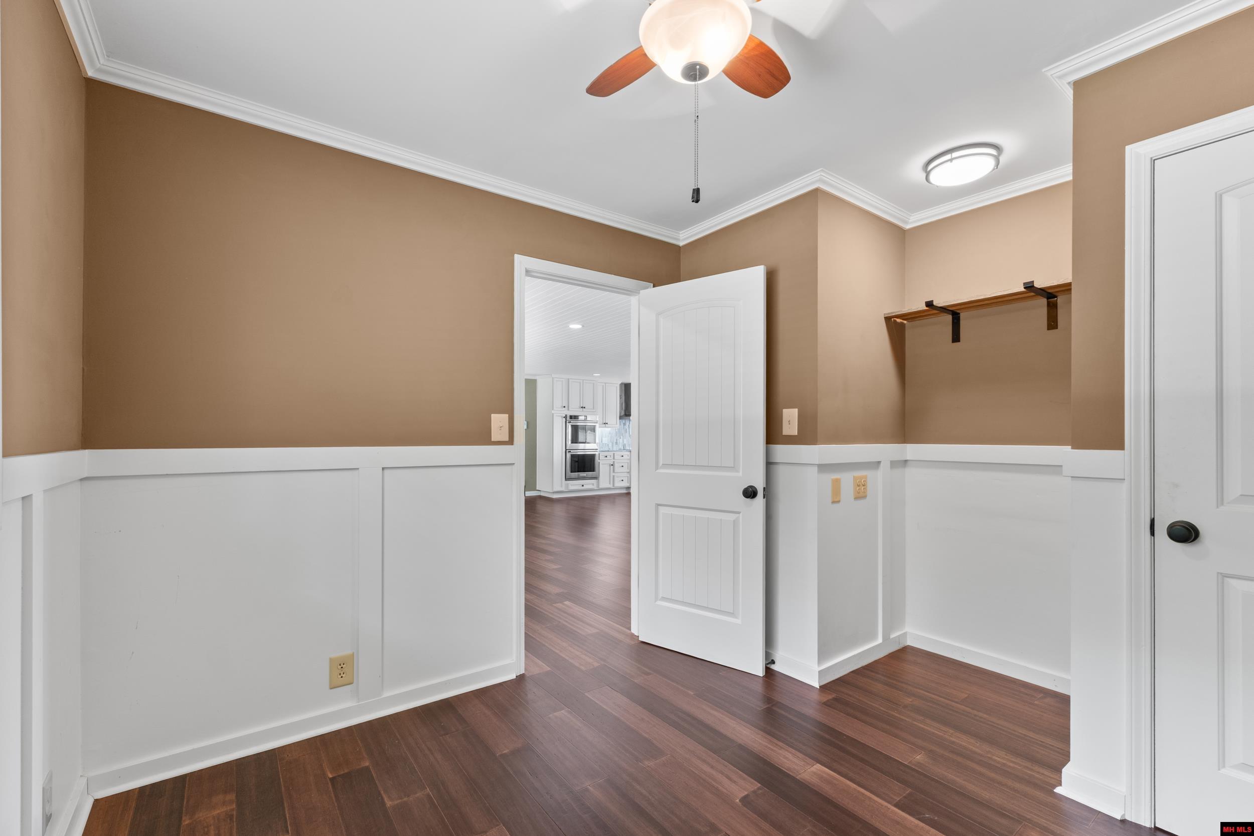 270 FERNCLIFF POINT