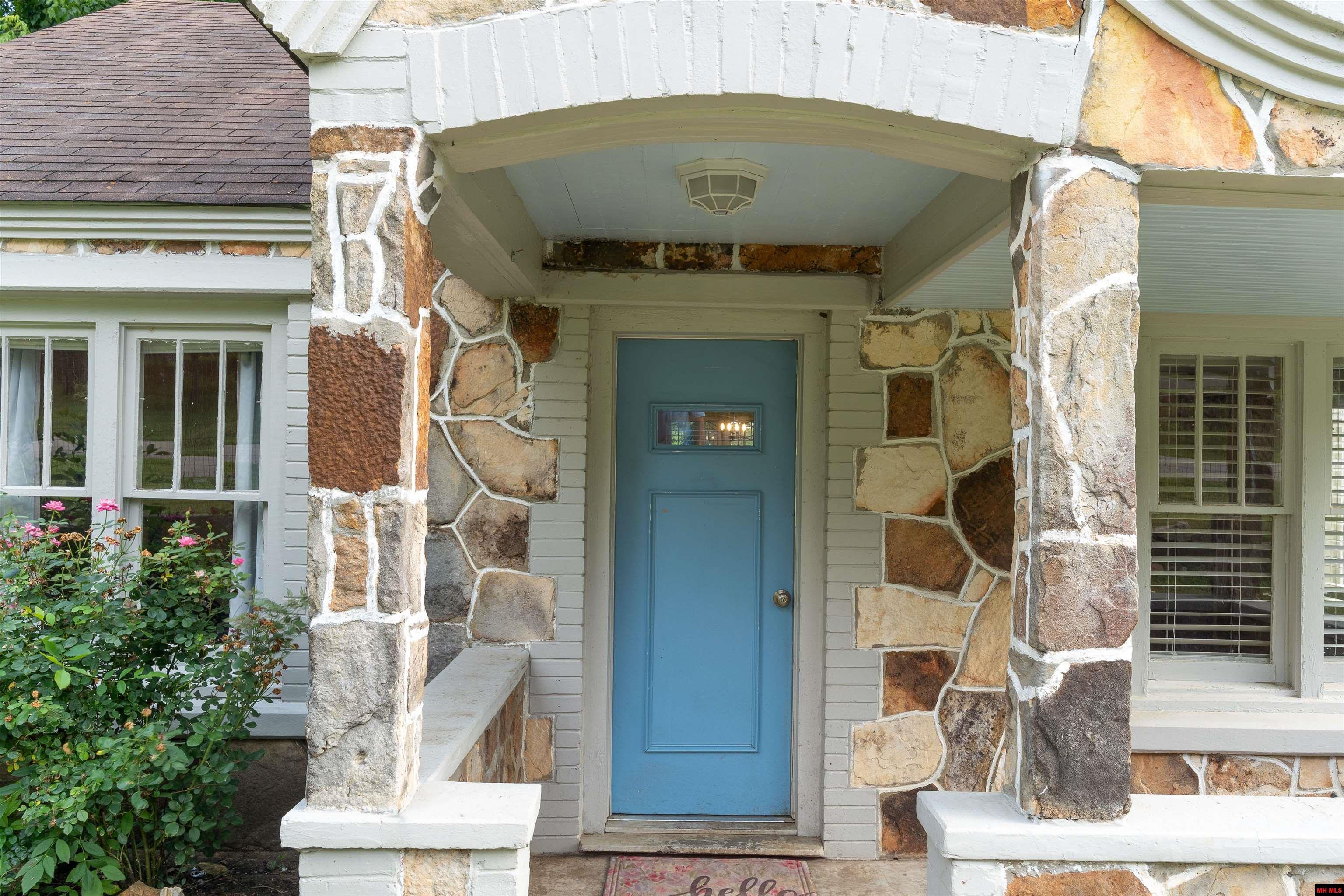 225 BLEVINS STREET