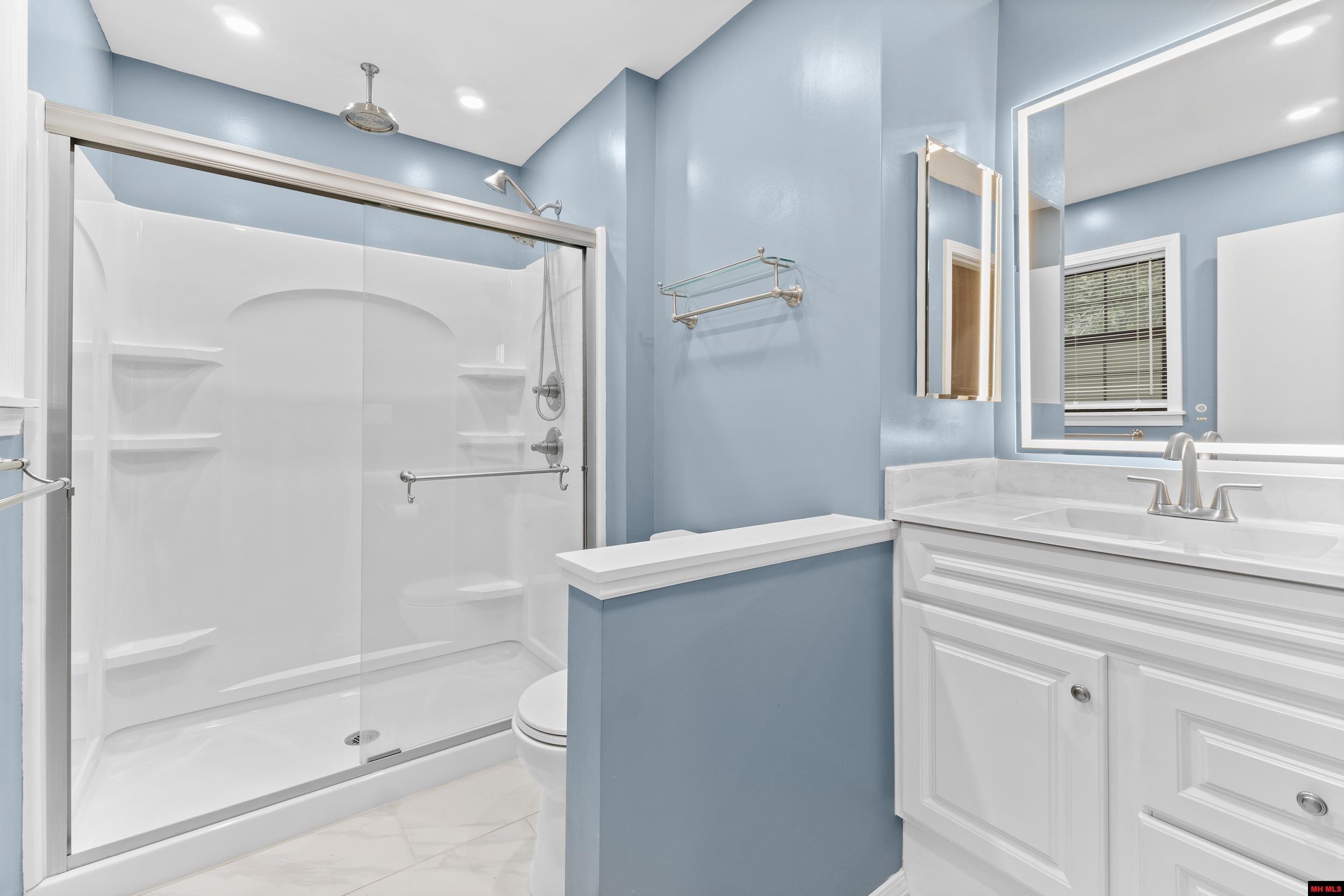 1001 HEATHERDOWN TRAIL