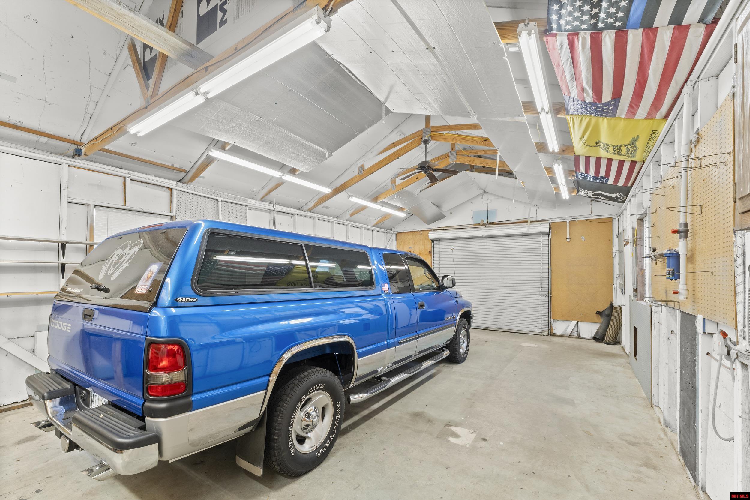 1001 HEATHERDOWN TRAIL