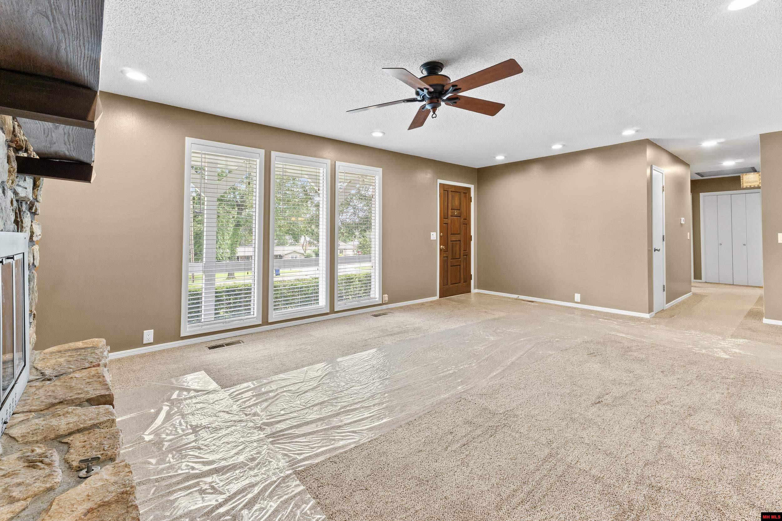 1001 HEATHERDOWN TRAIL