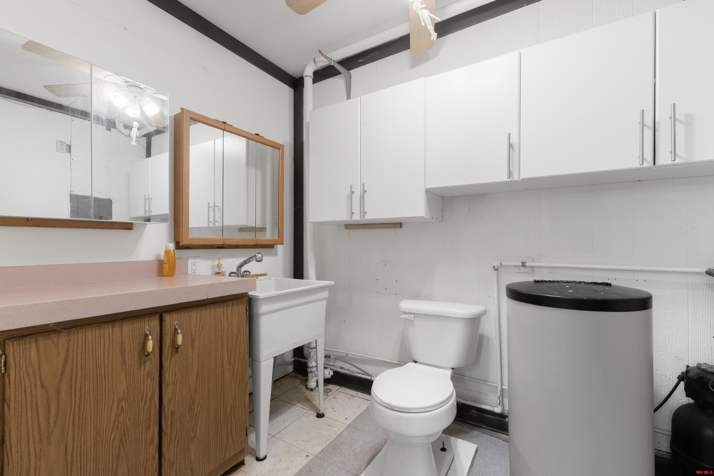 2979 ROCKY RIDGE ROAD