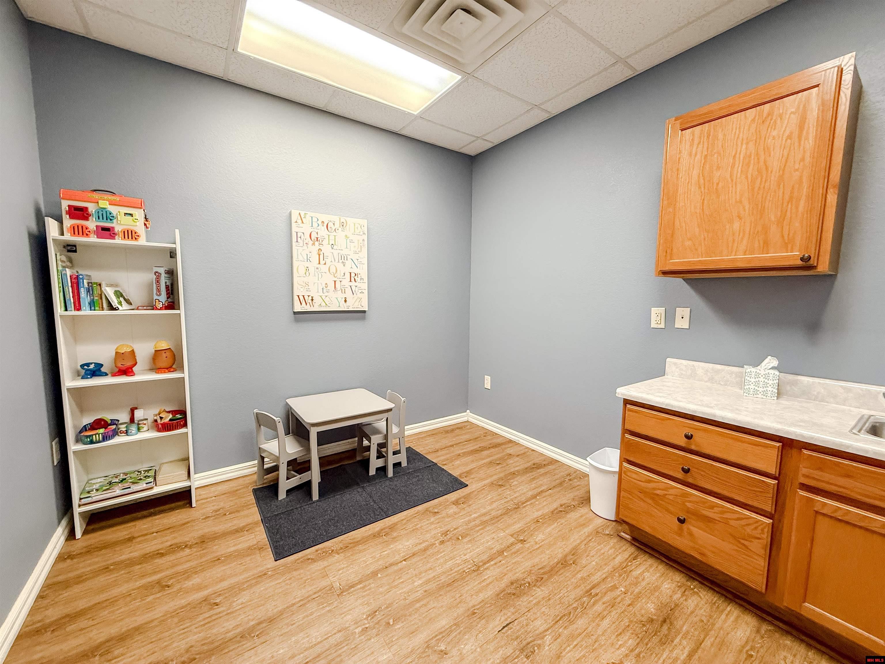 2 MEDICAL PLAZA