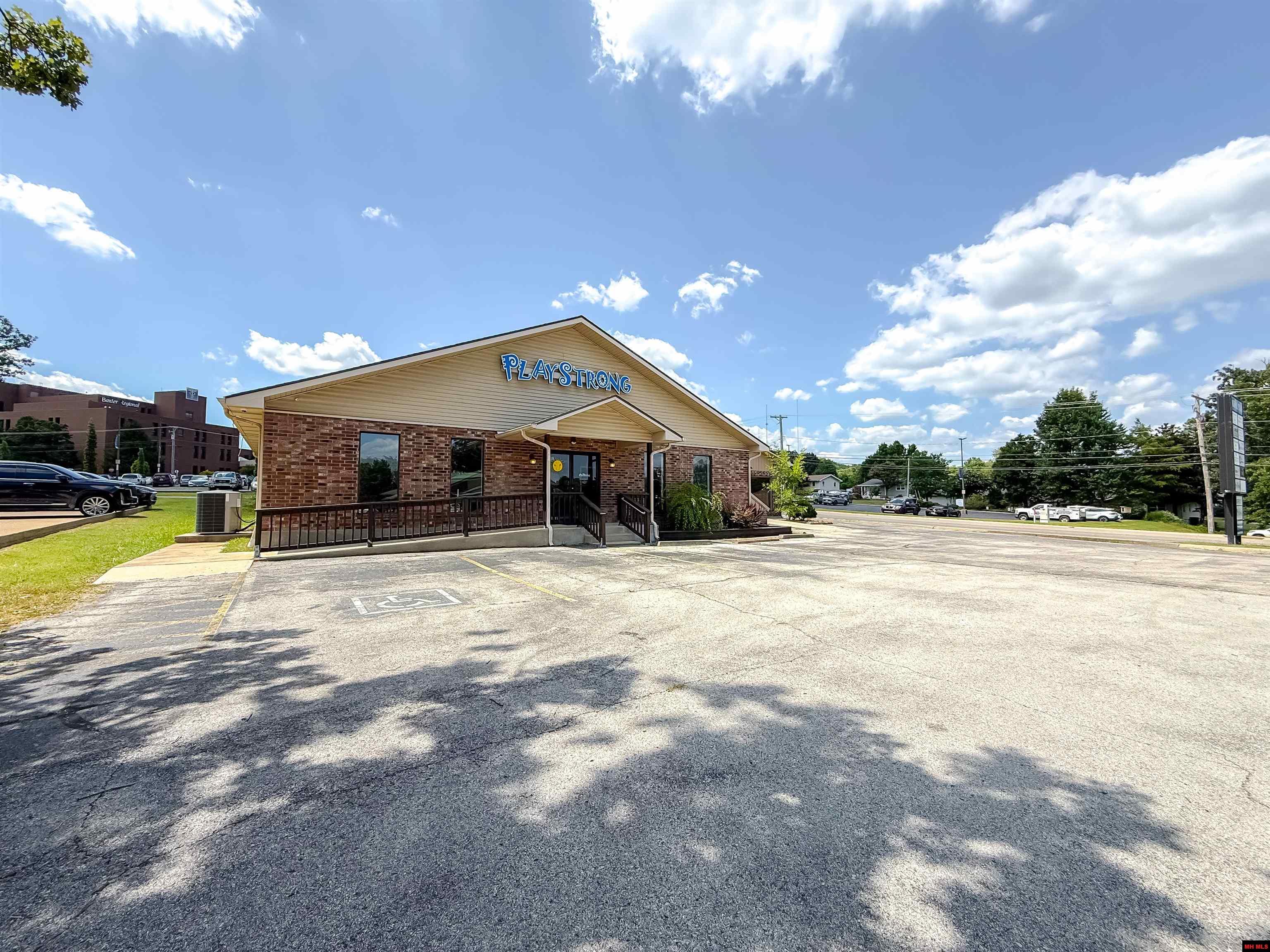 2 MEDICAL PLAZA