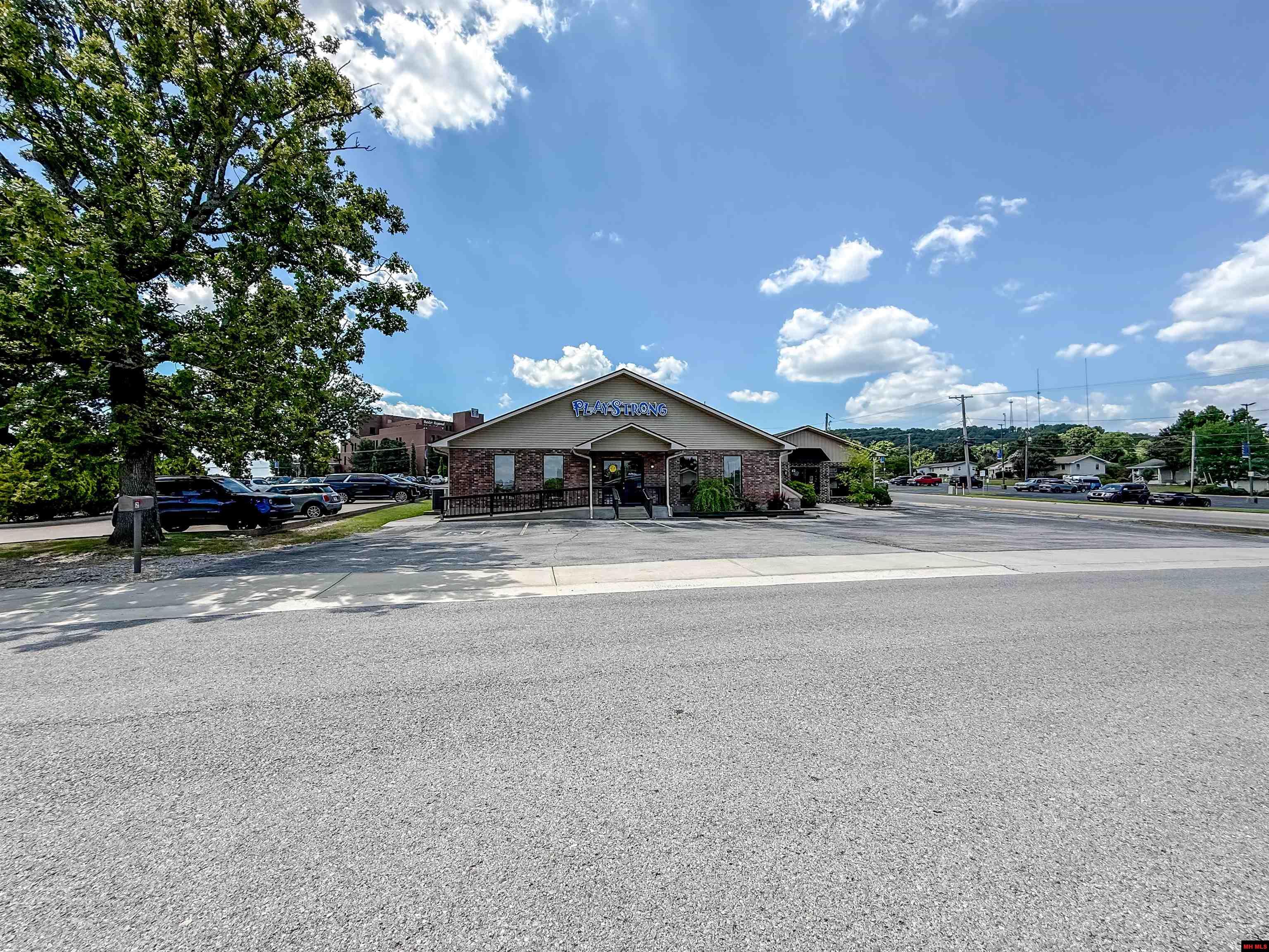 2 MEDICAL PLAZA