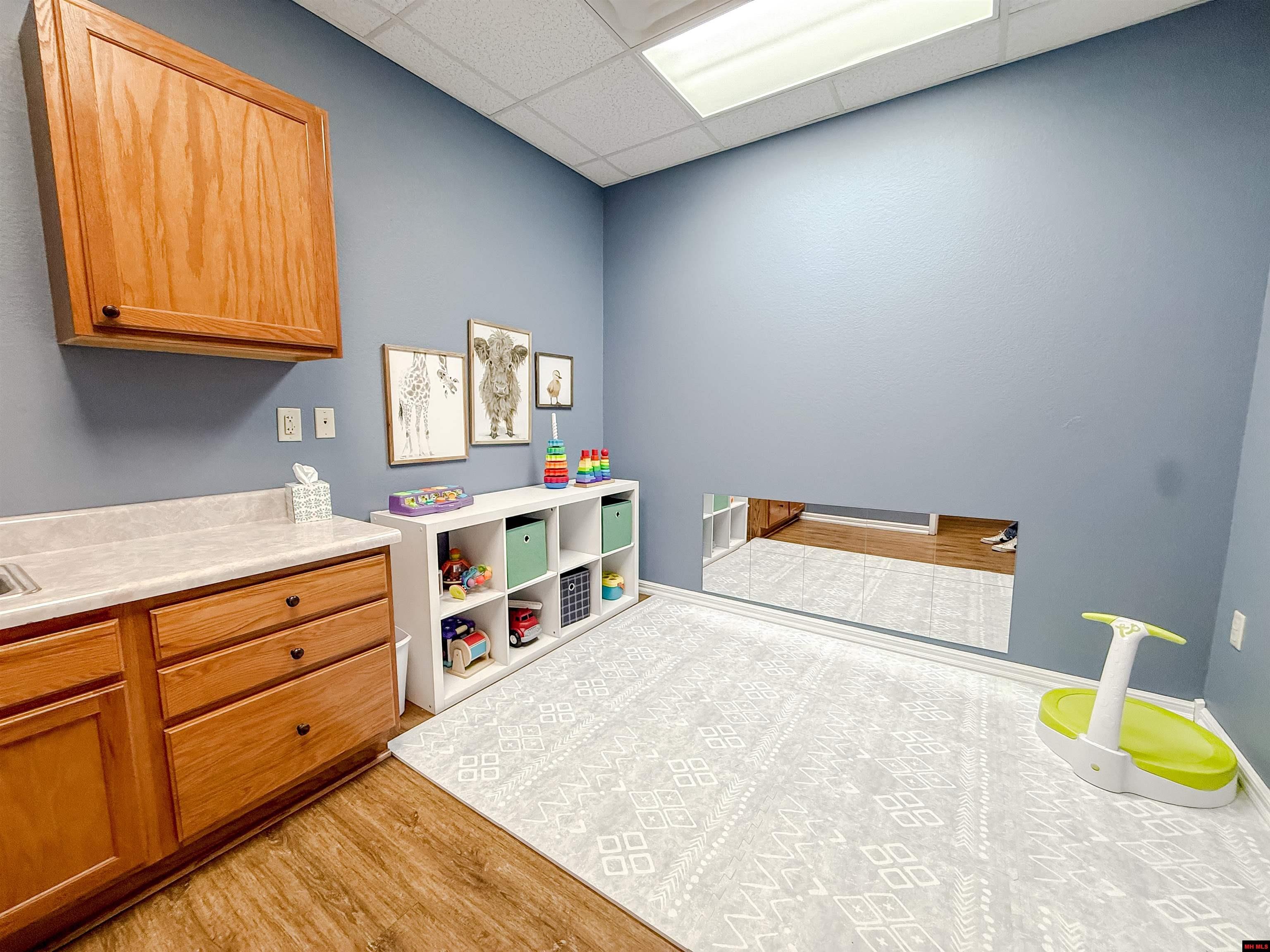 2 MEDICAL PLAZA