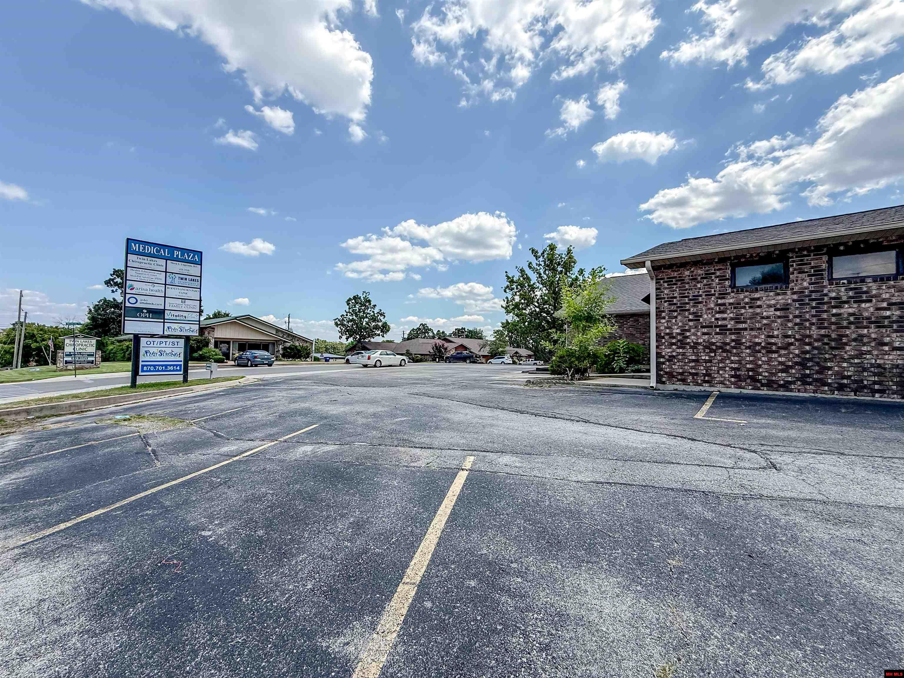 2 MEDICAL PLAZA