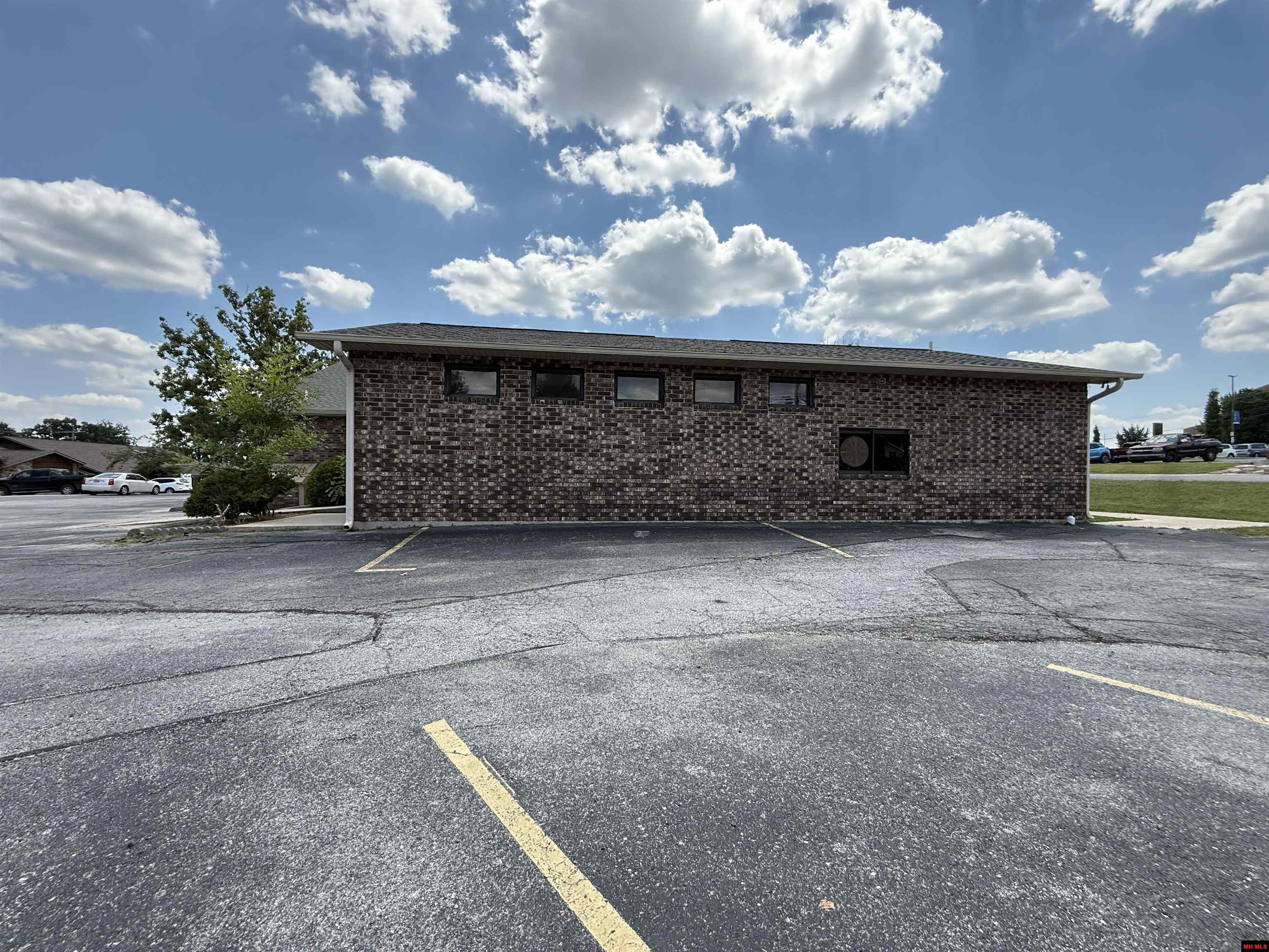 2 MEDICAL PLAZA