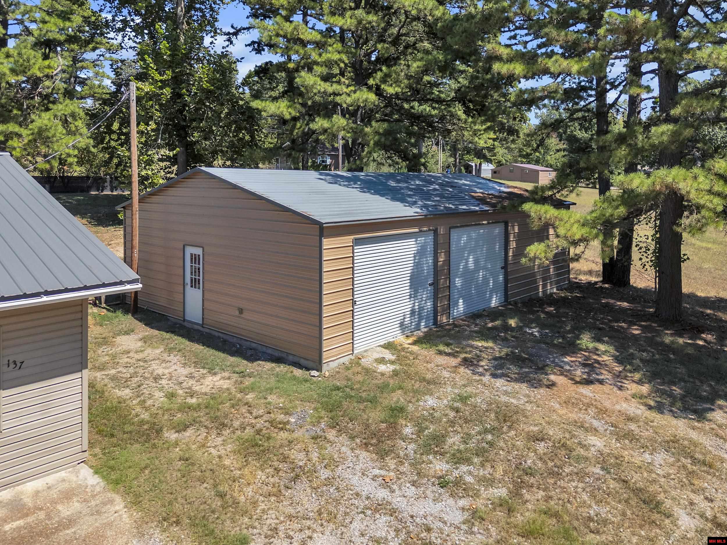 137 MORRISON LANE