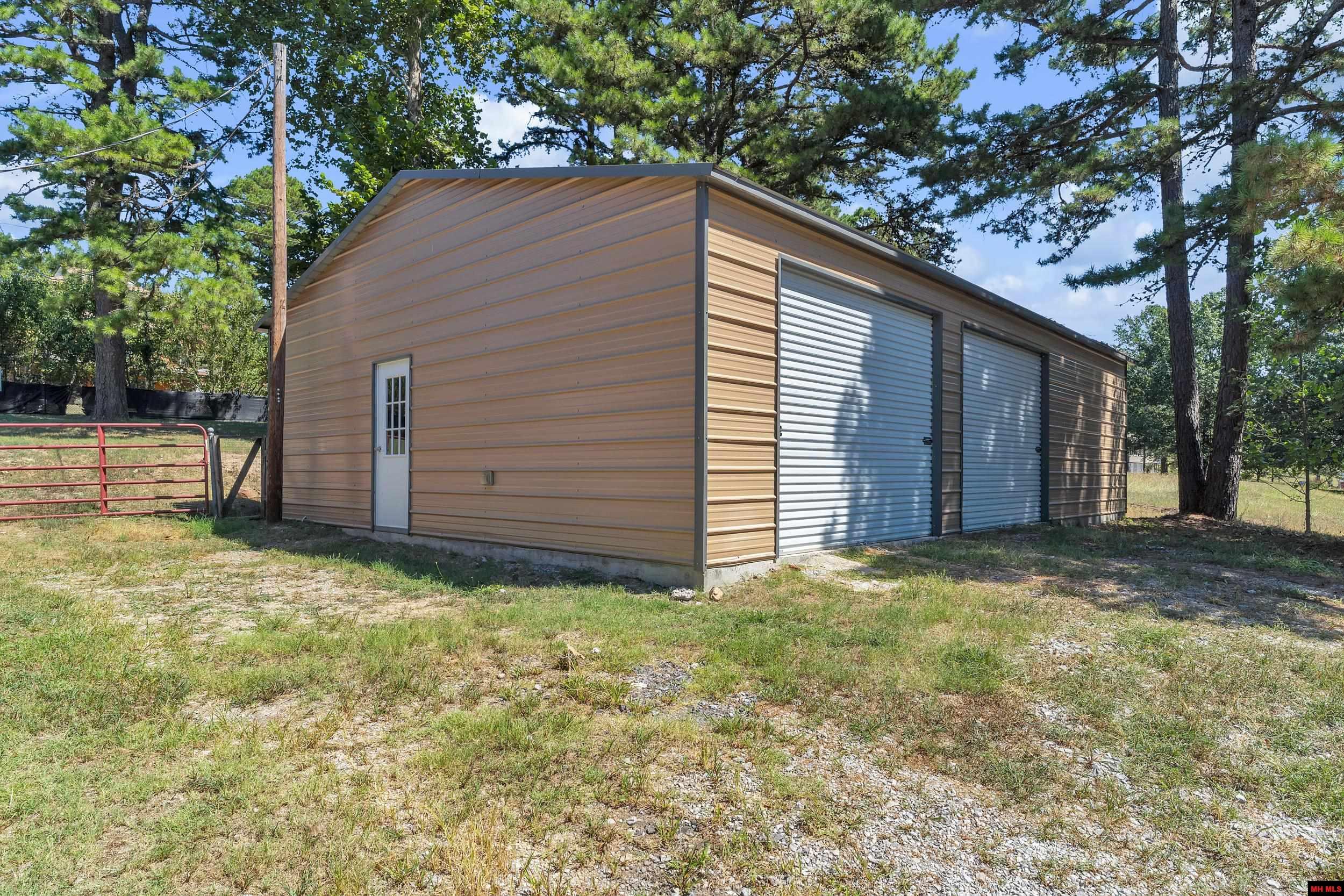 137 MORRISON LANE
