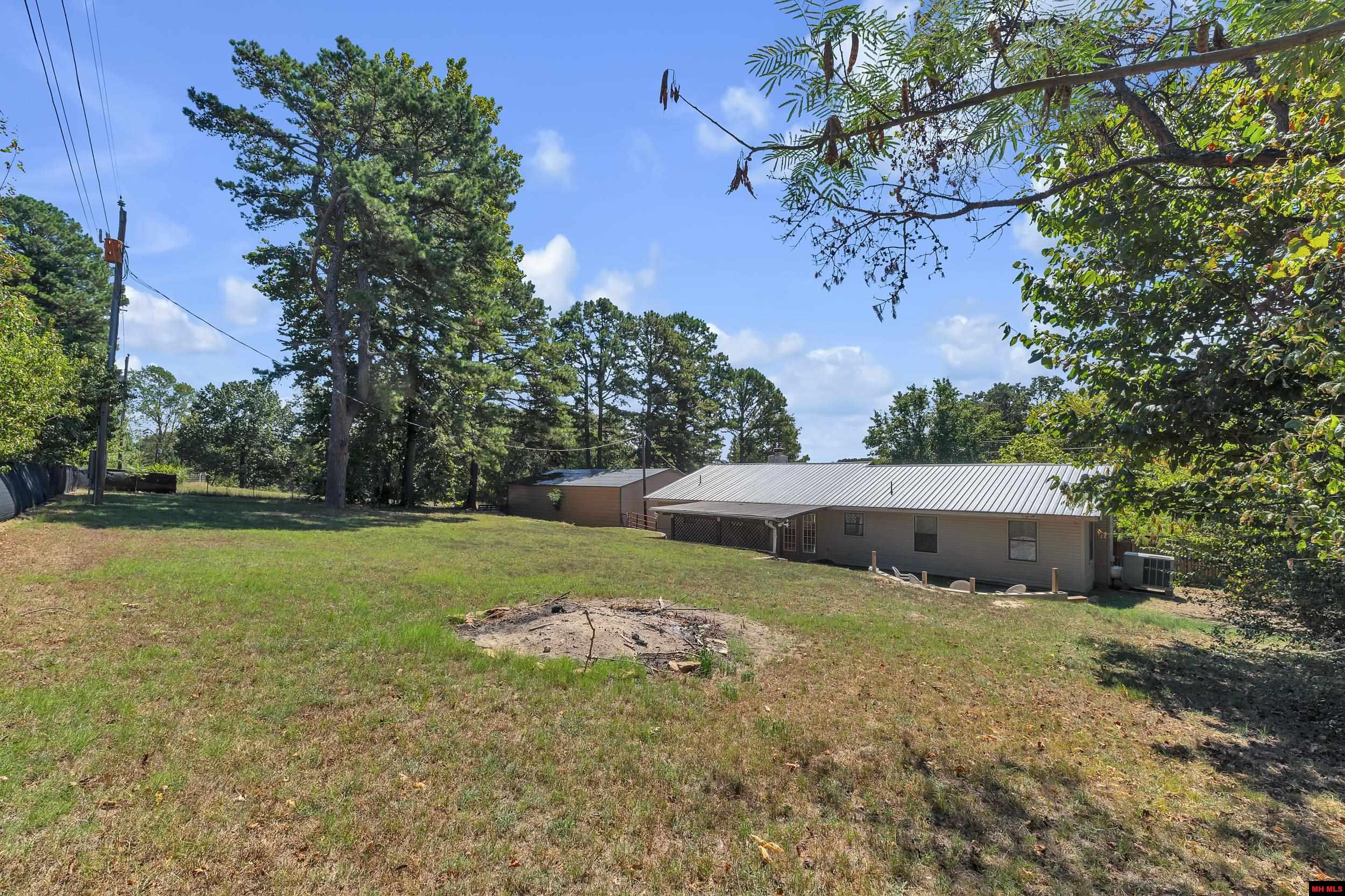137 MORRISON LANE
