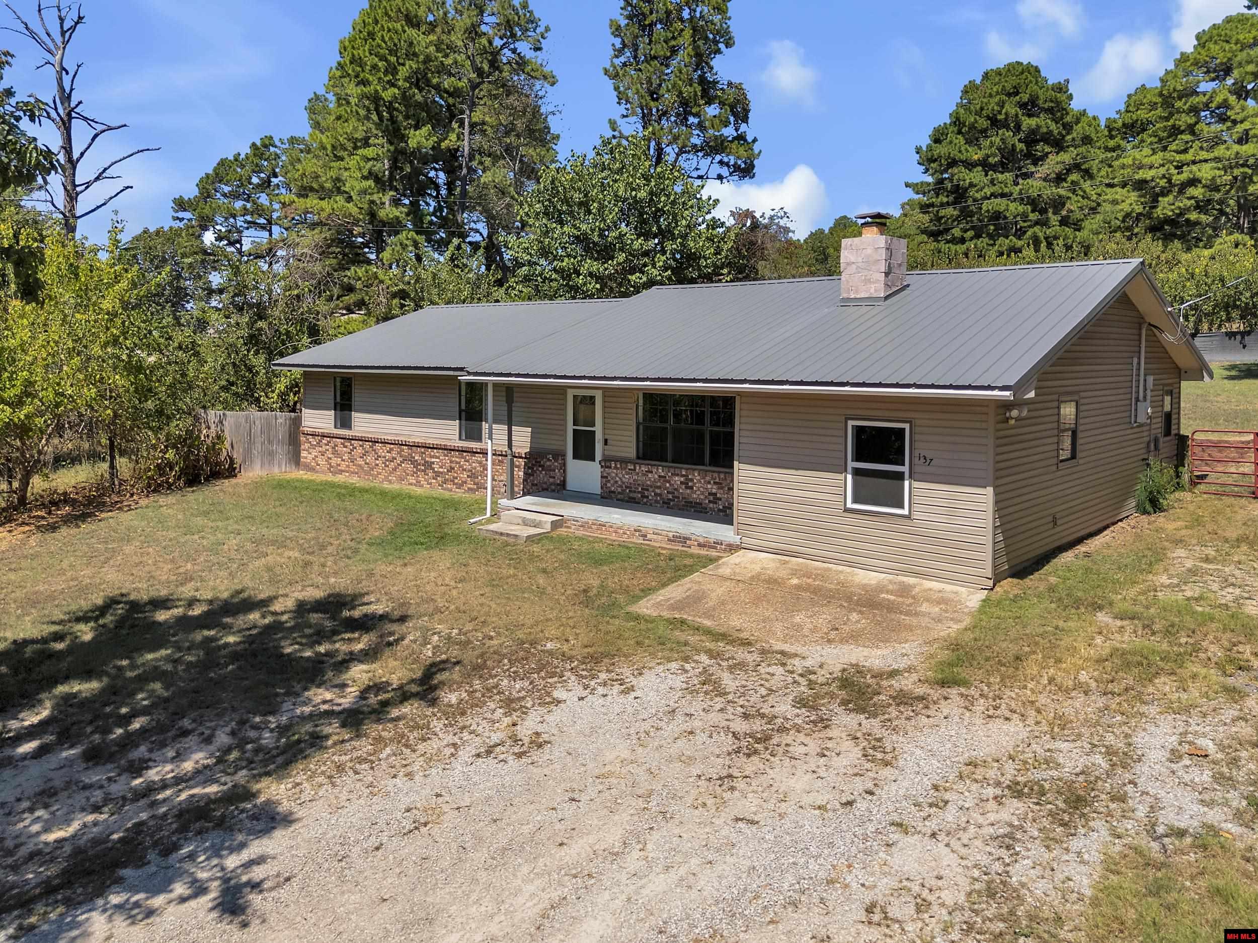 137 MORRISON LANE