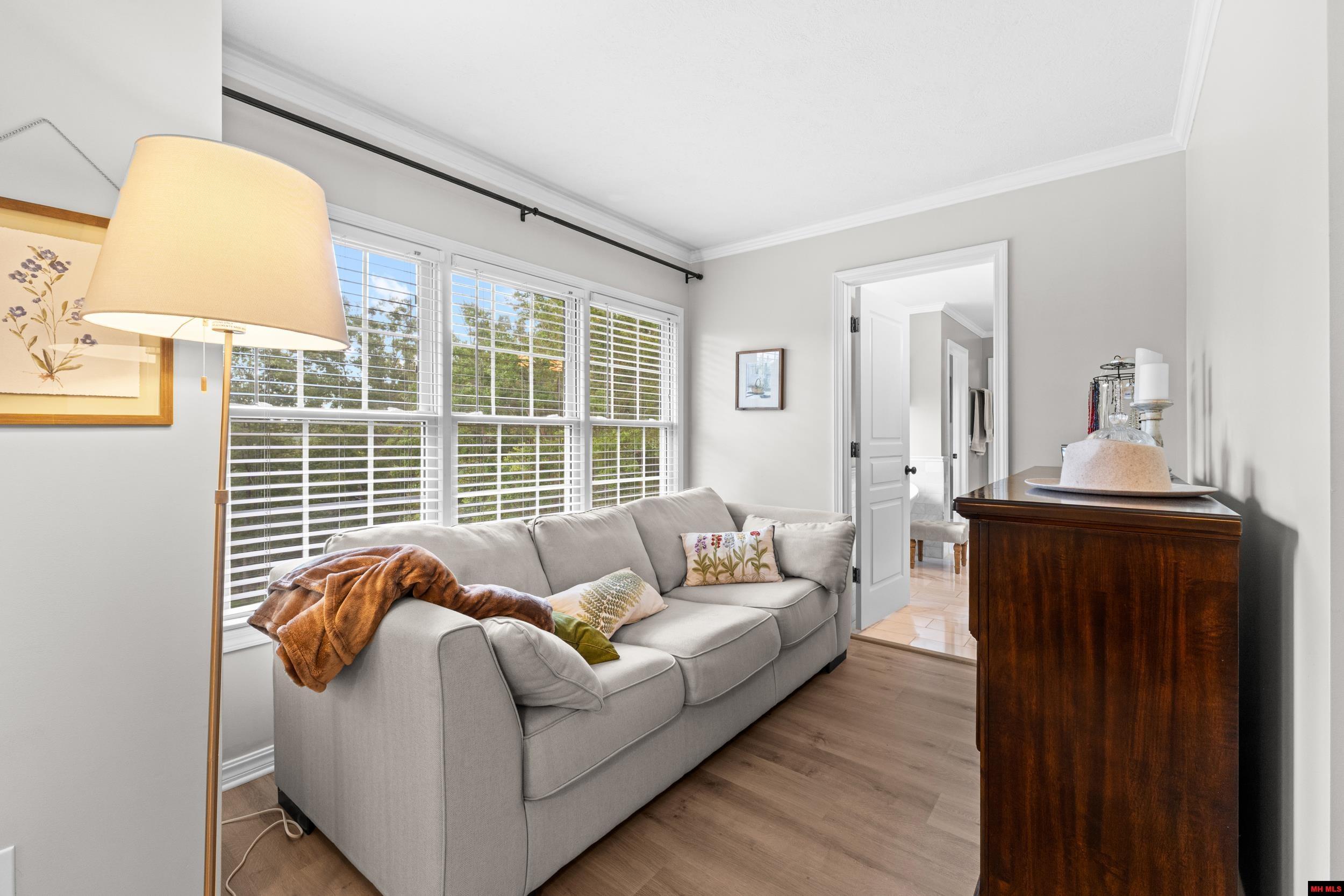 32 BELLE COVE LANE