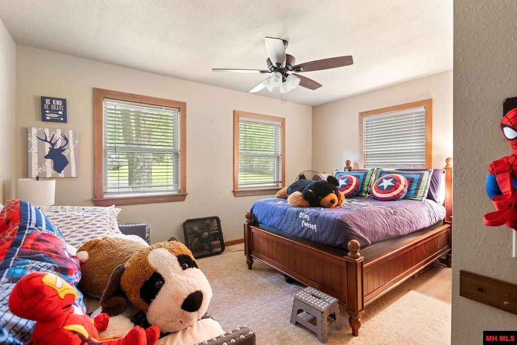 1229 BUFORD SPUR