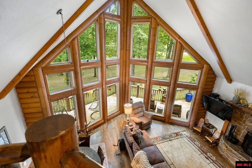 1229 BUFORD SPUR