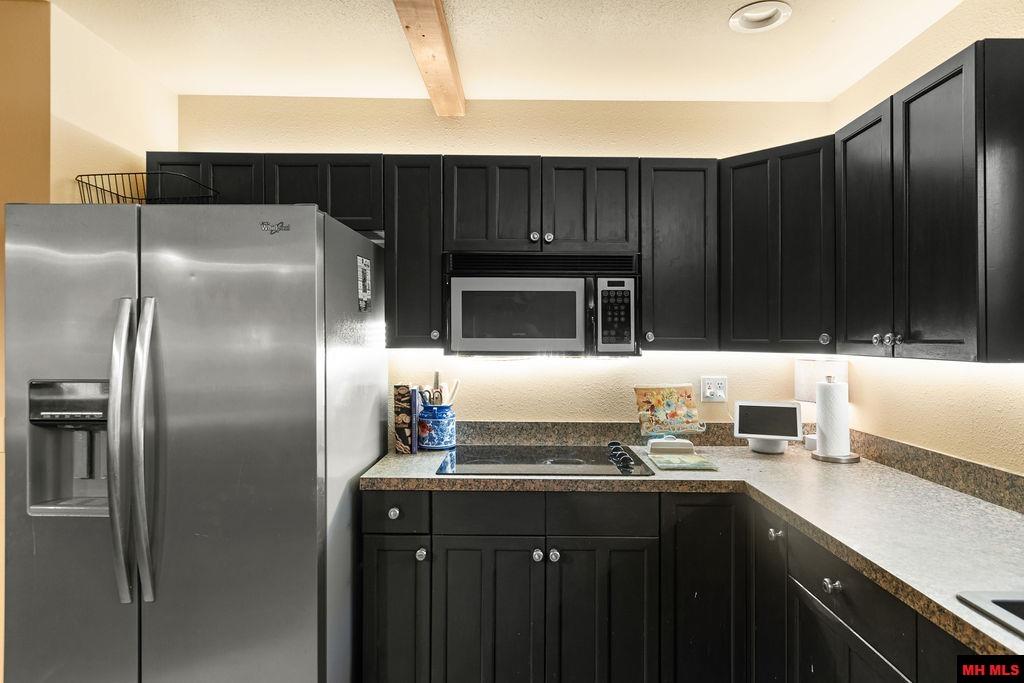1229 BUFORD SPUR