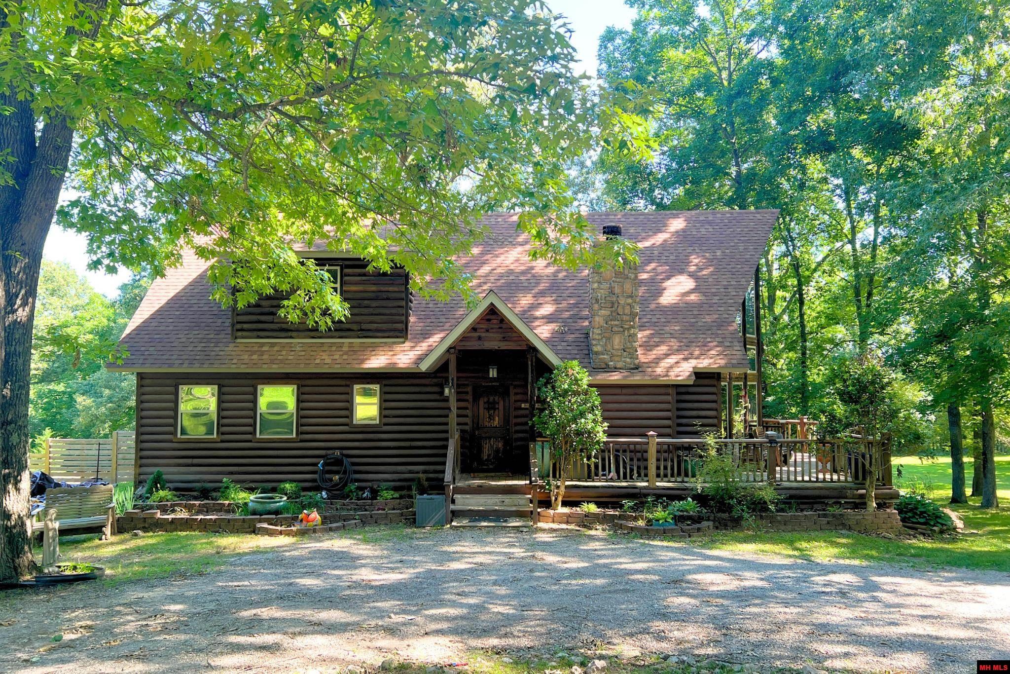 1229 BUFORD SPUR
