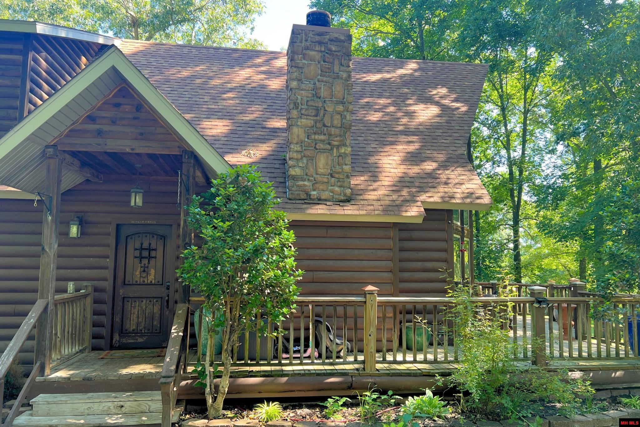 1229 BUFORD SPUR