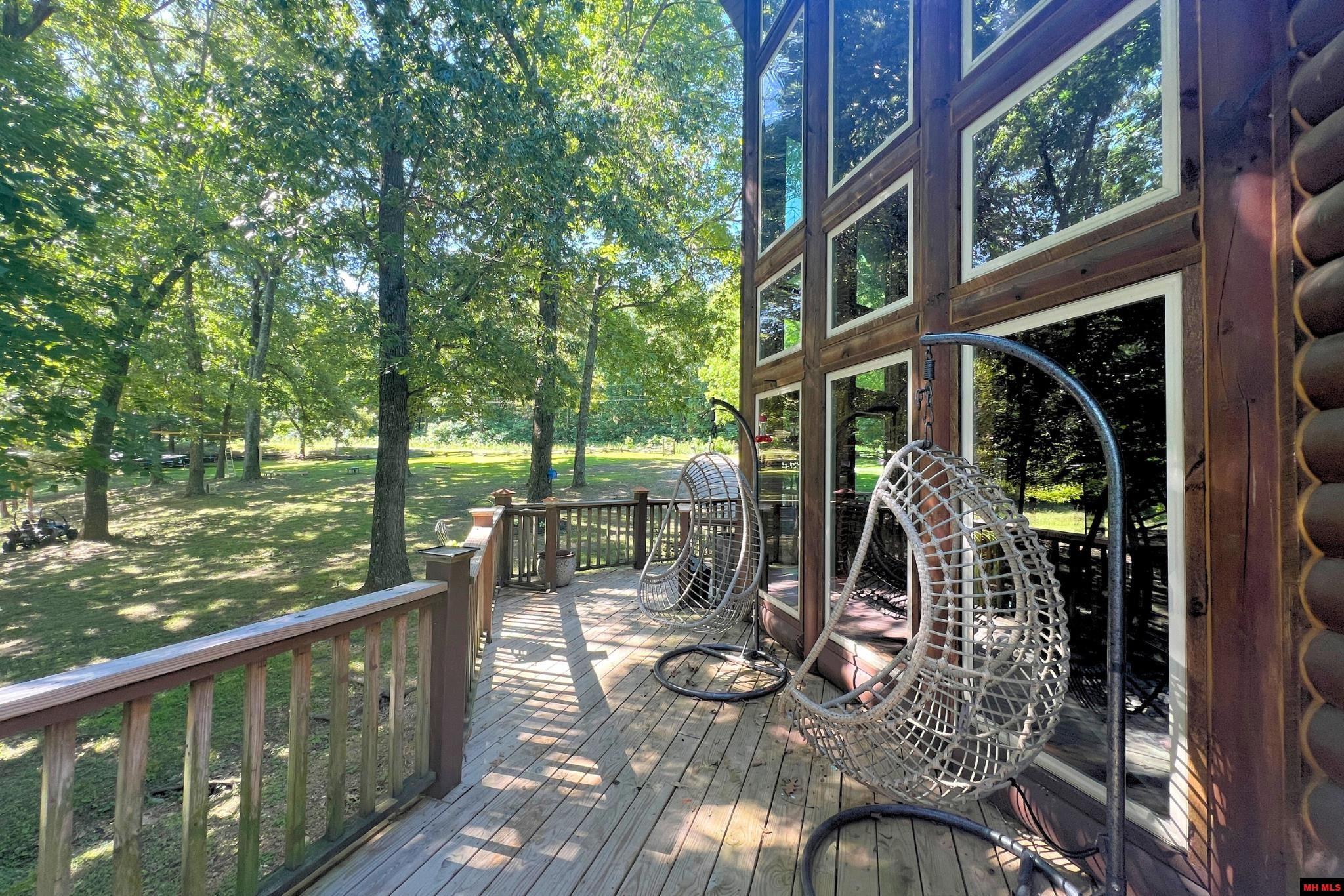 1229 BUFORD SPUR