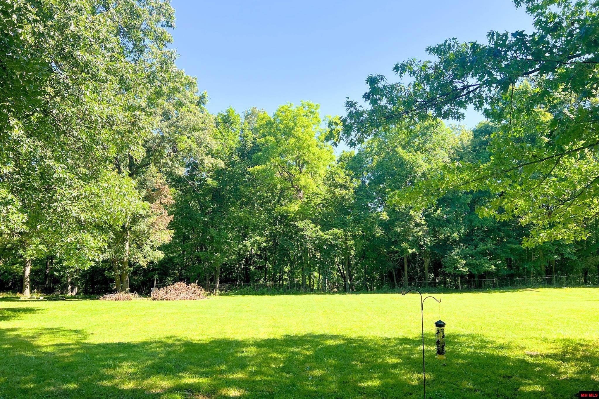 1229 BUFORD SPUR