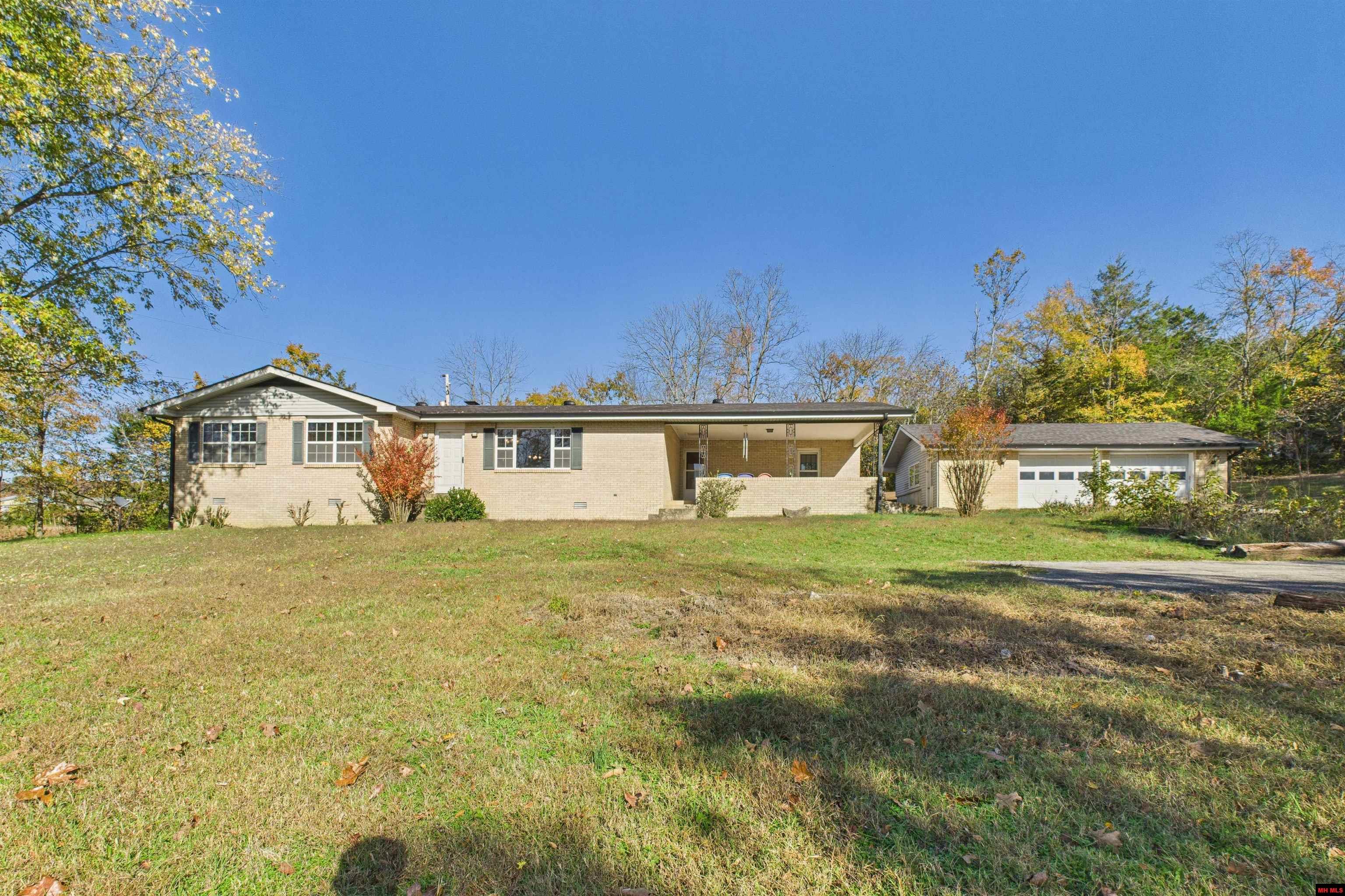 1462 HWY 62 WEST