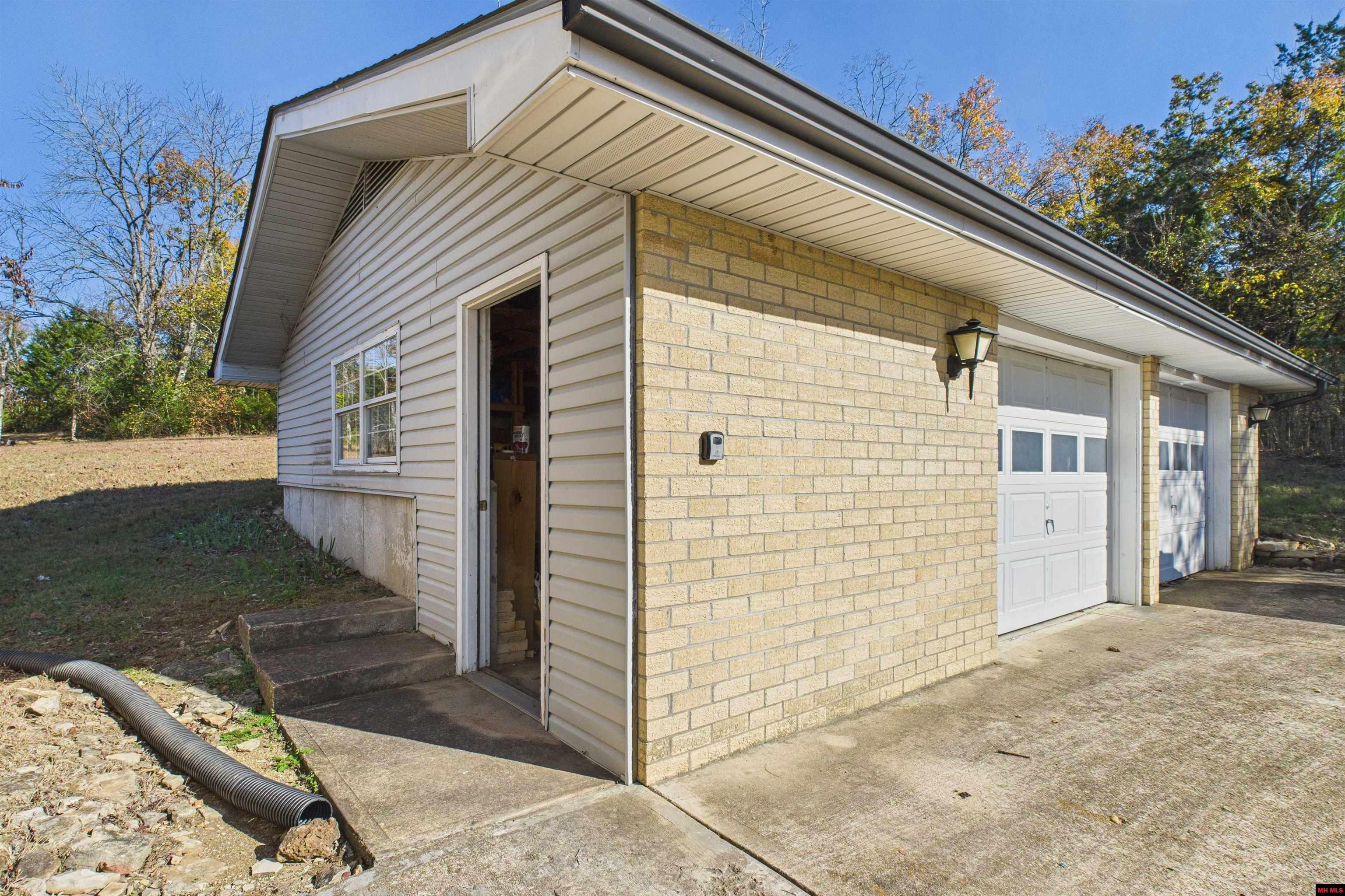 1462 HWY 62 WEST