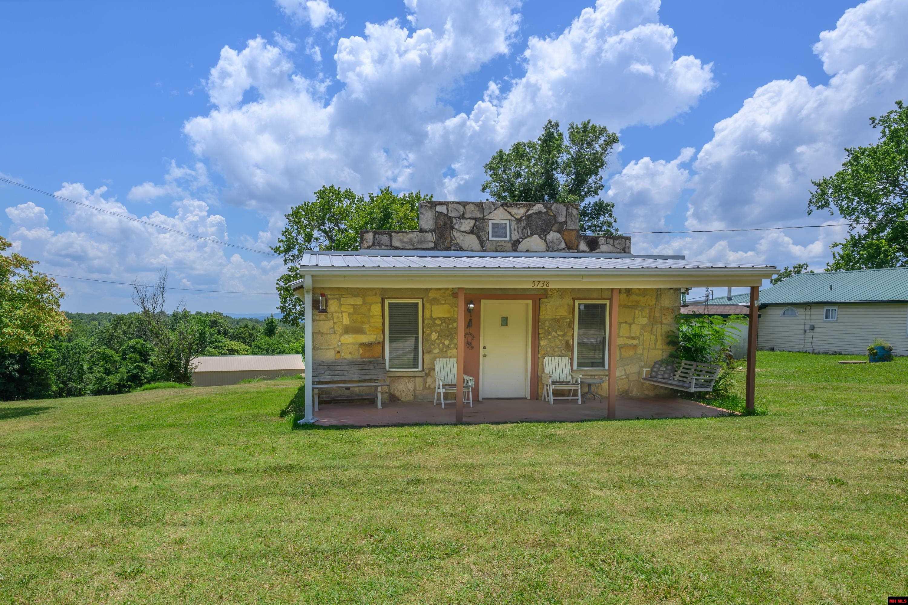 5738 OAKLAND ROAD