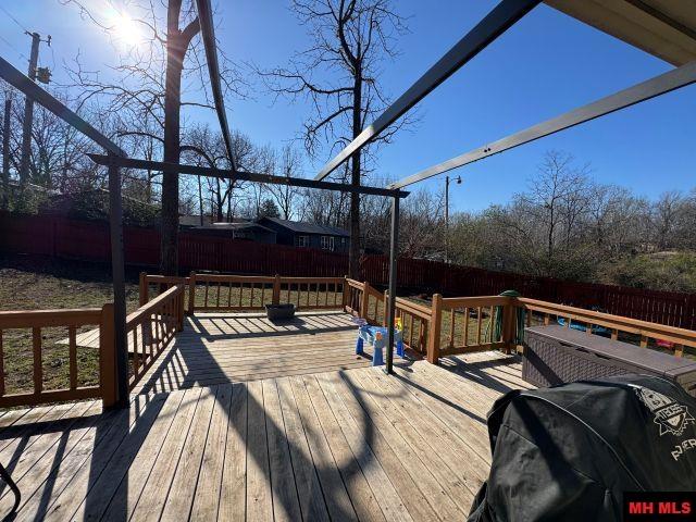 2100 DRIFTWOOD DRIVE